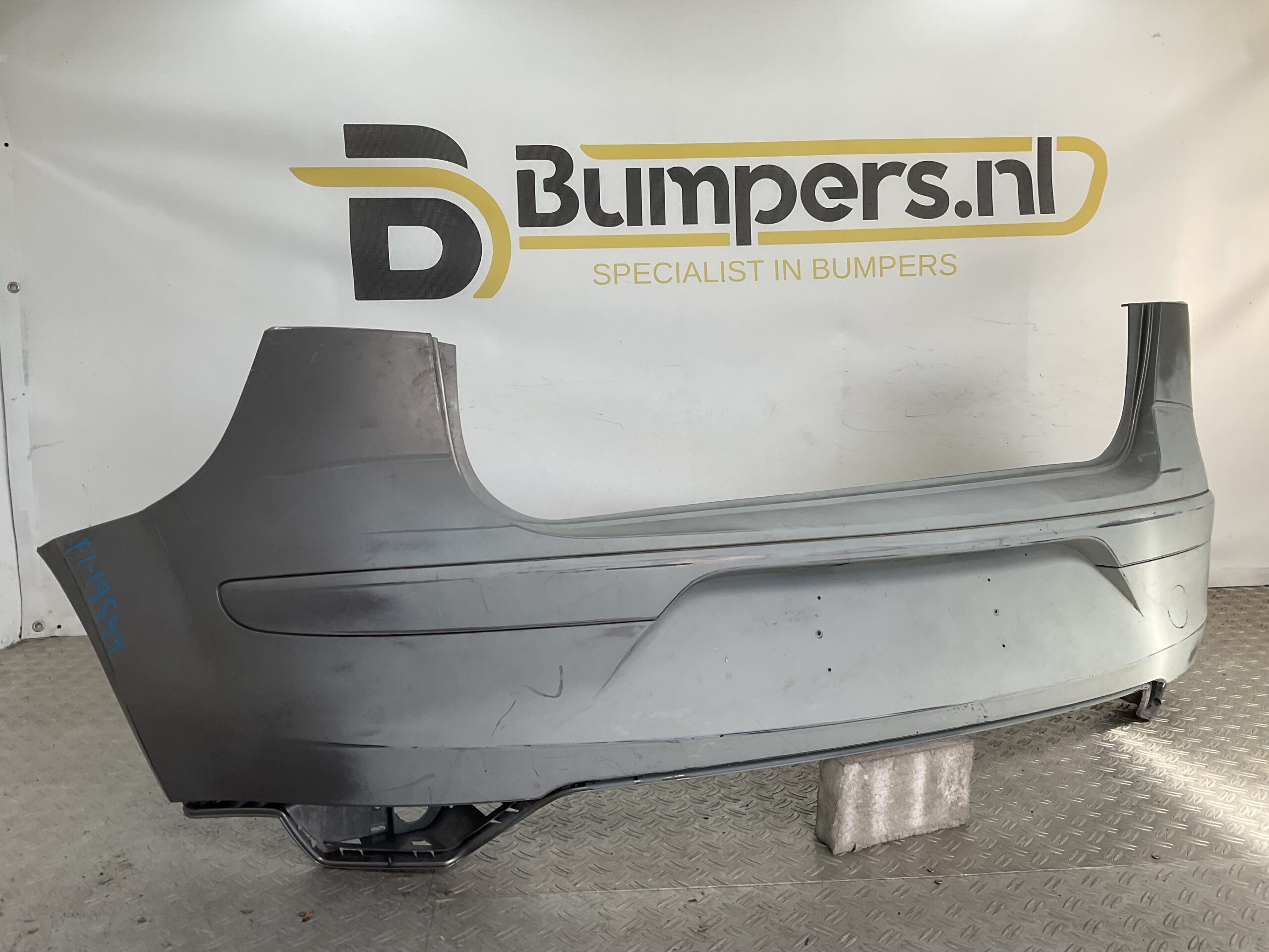 Bumper Seat Altea XL 04-15 5P0807421B Achterbumper F1-19544