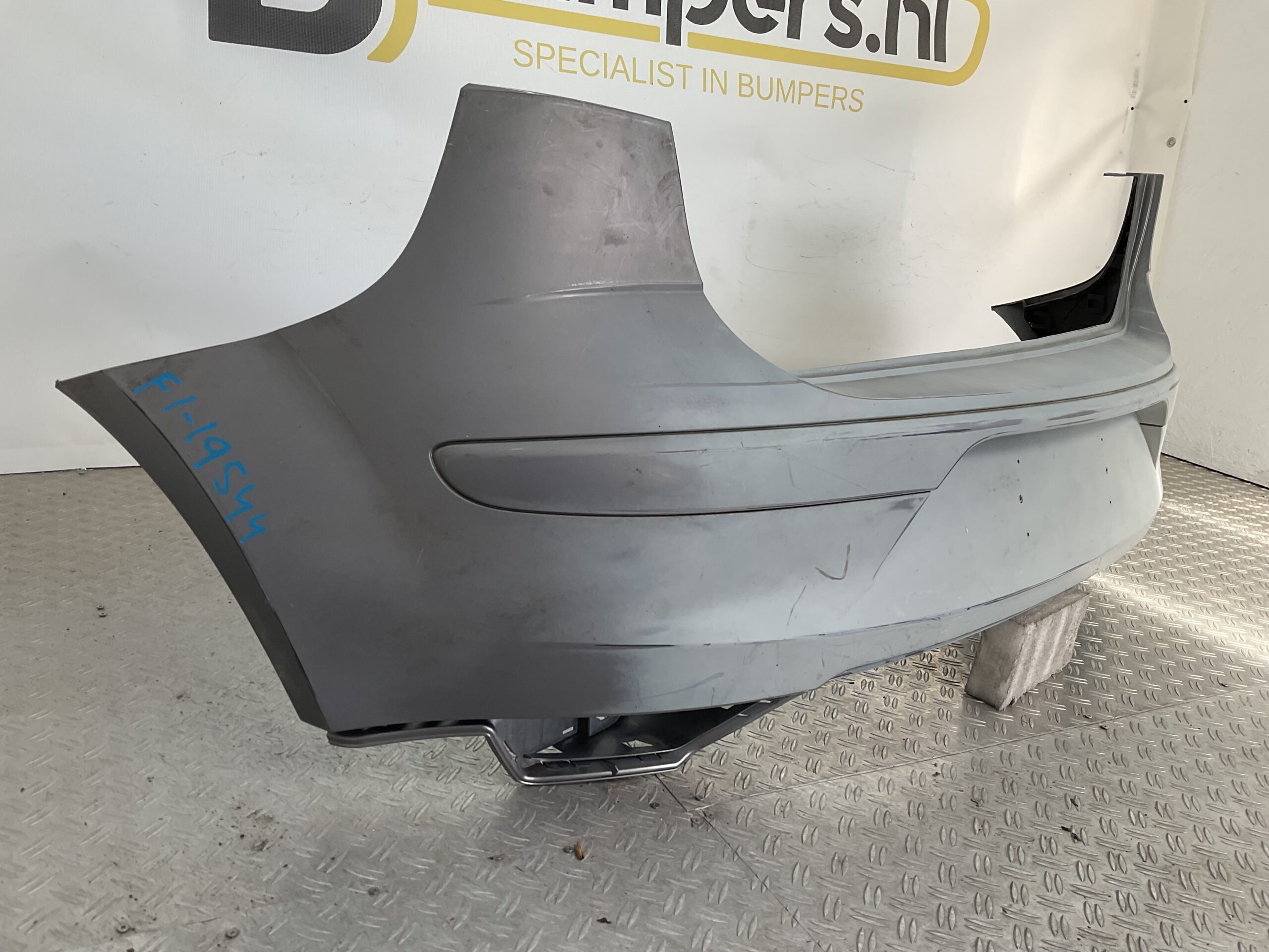 Bumper Seat Altea XL 04-15 5P0807421B Achterbumper F1-19544