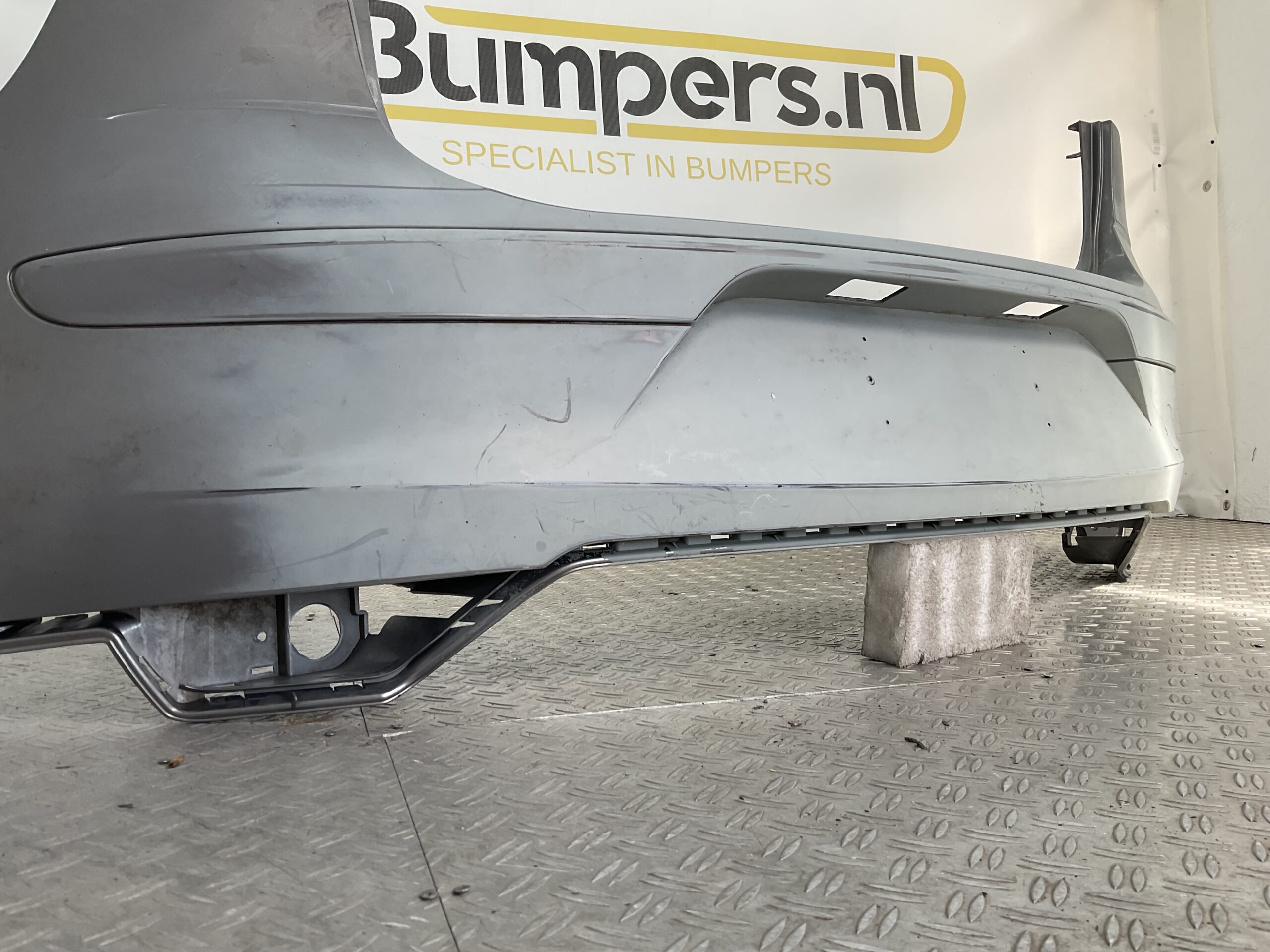 Bumper Seat Altea XL 04-15 5P0807421B Achterbumper F1-19544