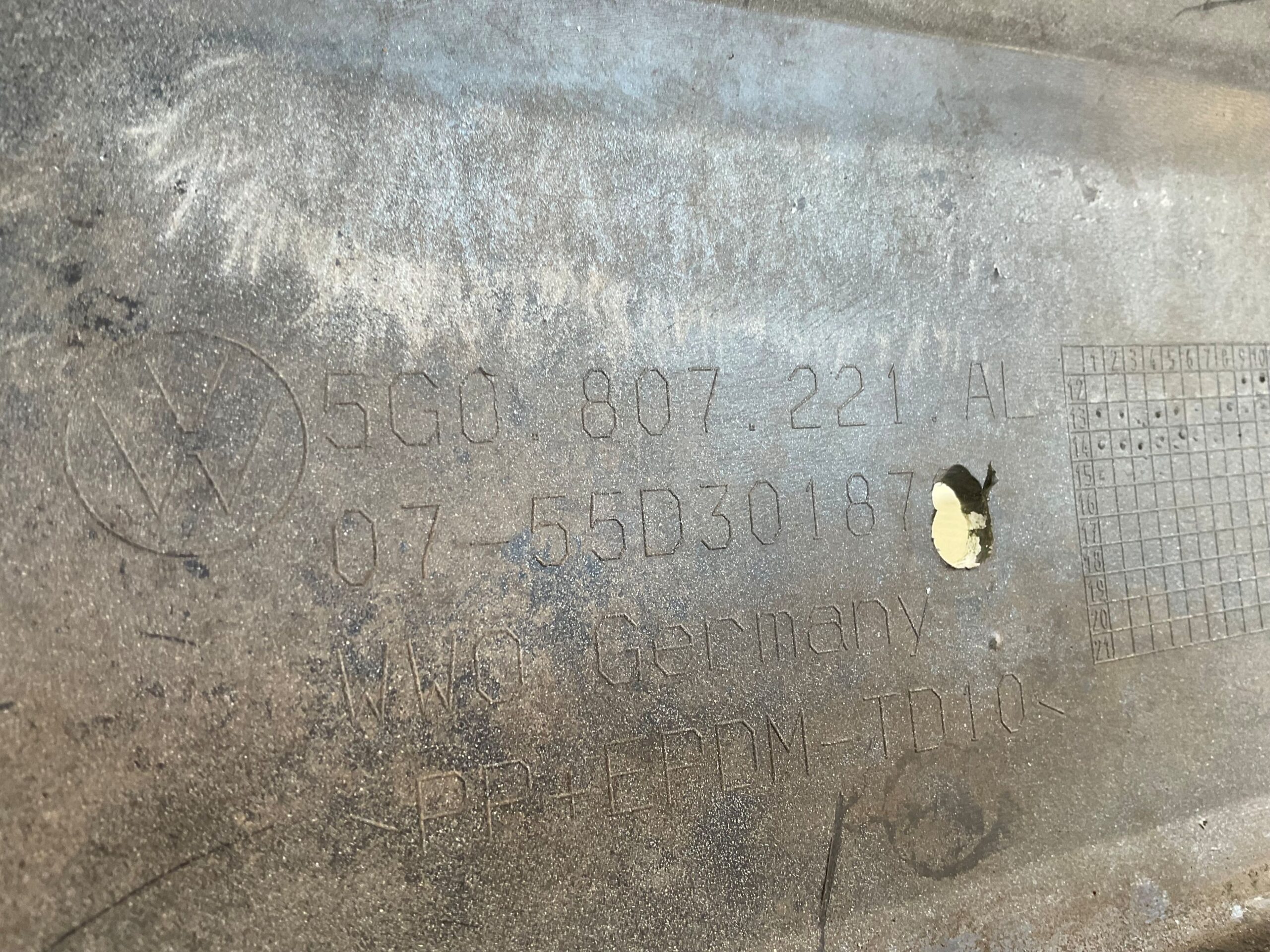 Bumper Volkswagen Golf 7 12-16 RLine R-Line PDC 5G0807221AL Voorbumper C2-19582