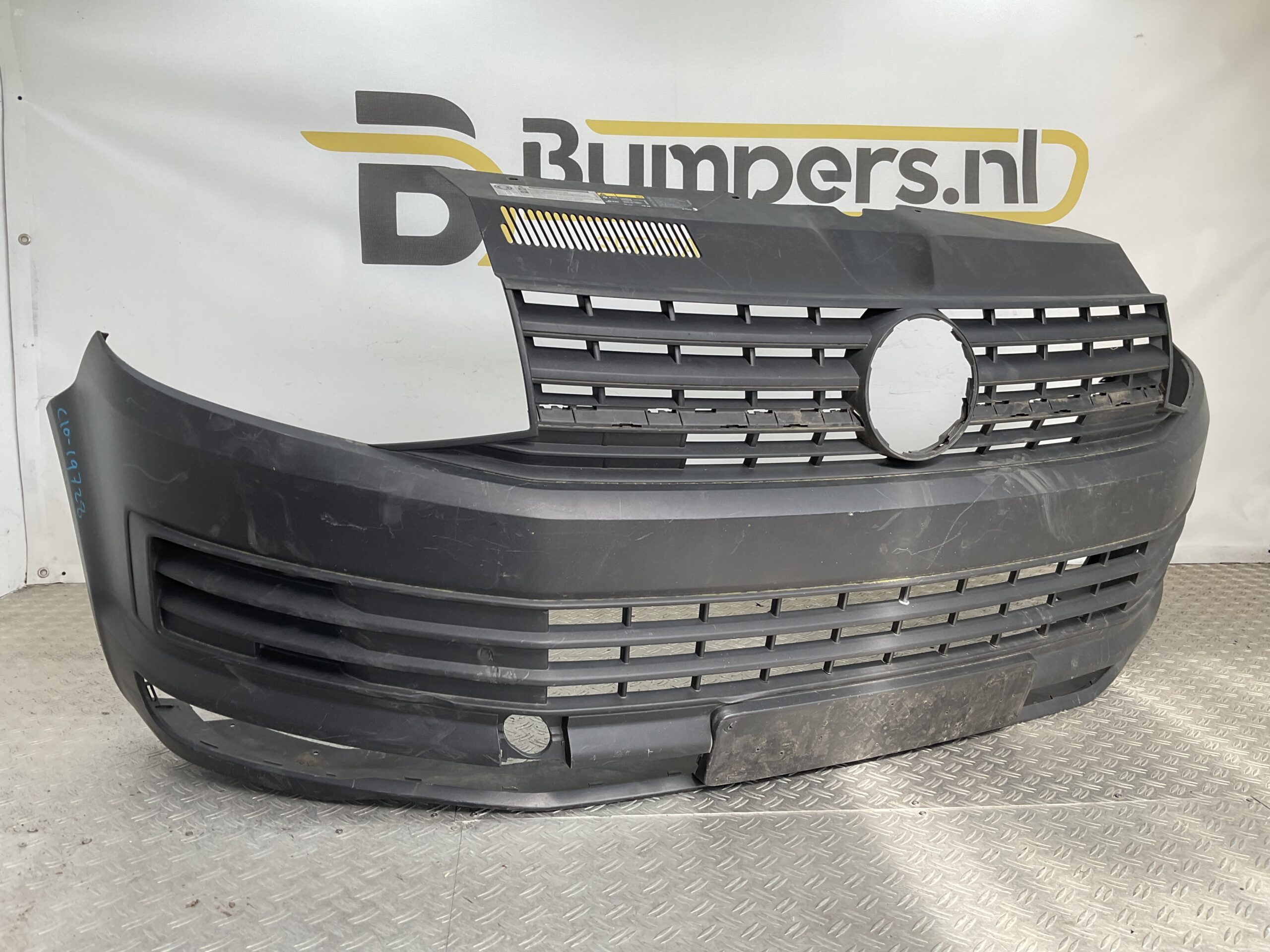 Bumper Volkswagen Transporter T6 7E0 15-19 7E0807221D Voorbumper C10-19728