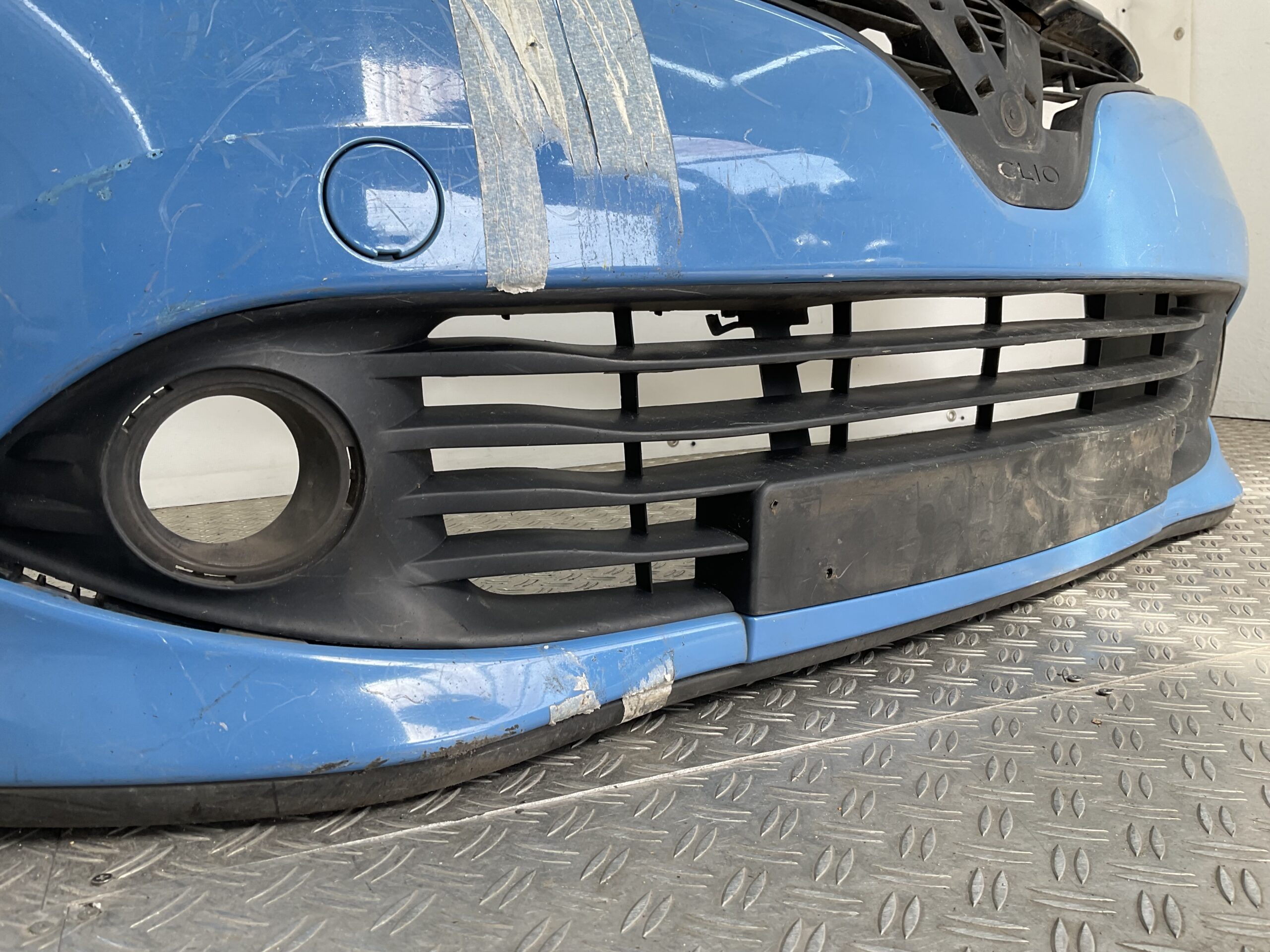 Bumper Renault Clio 4 2012-2015 620221112R Voorbumper F3-19265