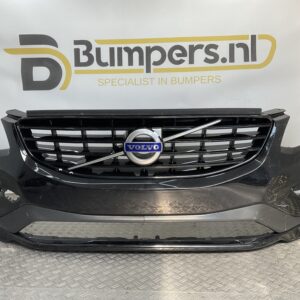 BUMPER Volvo XC60 Facelift R-Design Rdesign 2013-2016 31383105 VOORBUMPER E5-19884
