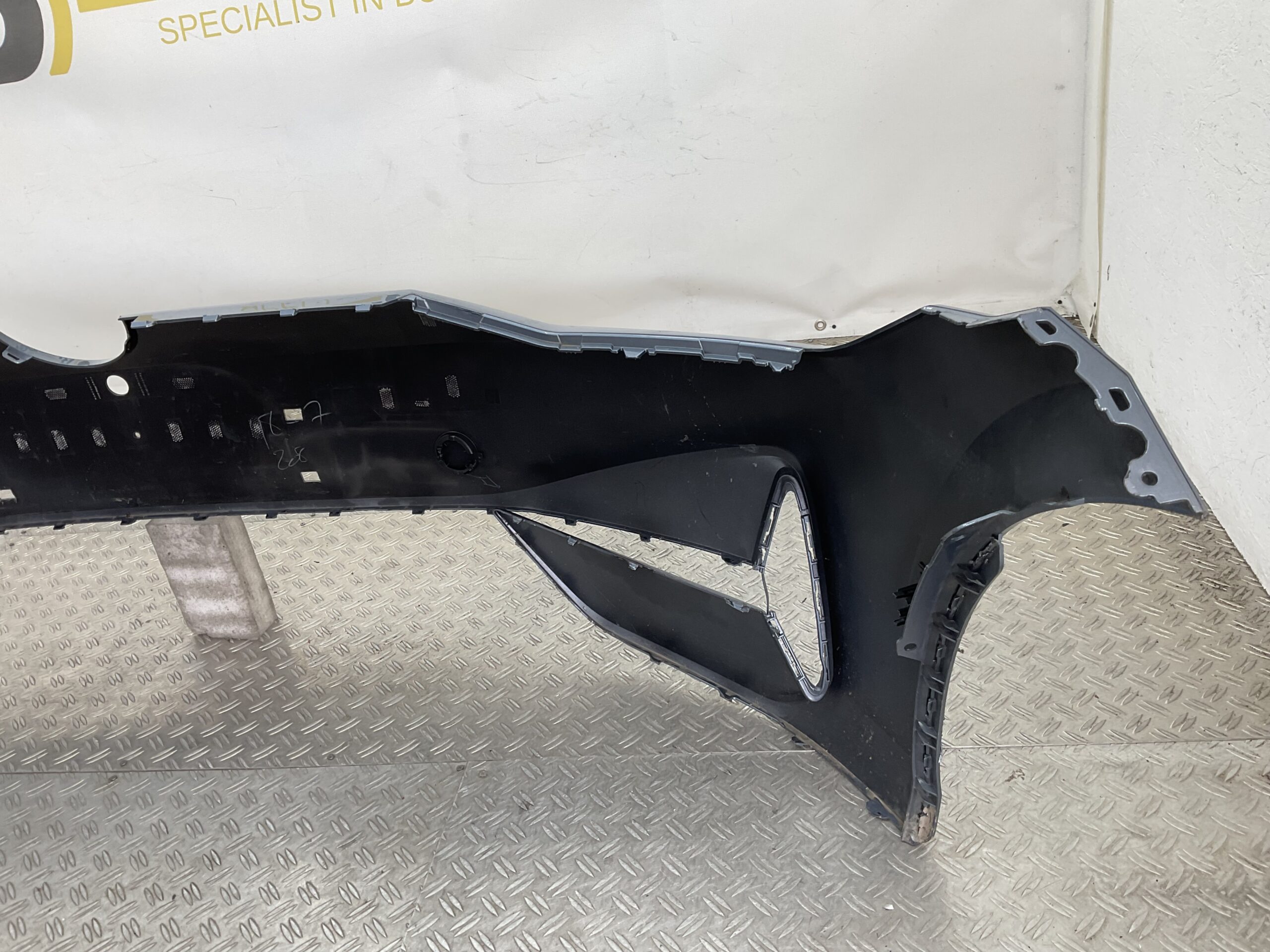 Bumper Volkswagen ID.7 2024 14A807221D Voorbumper C10-19047