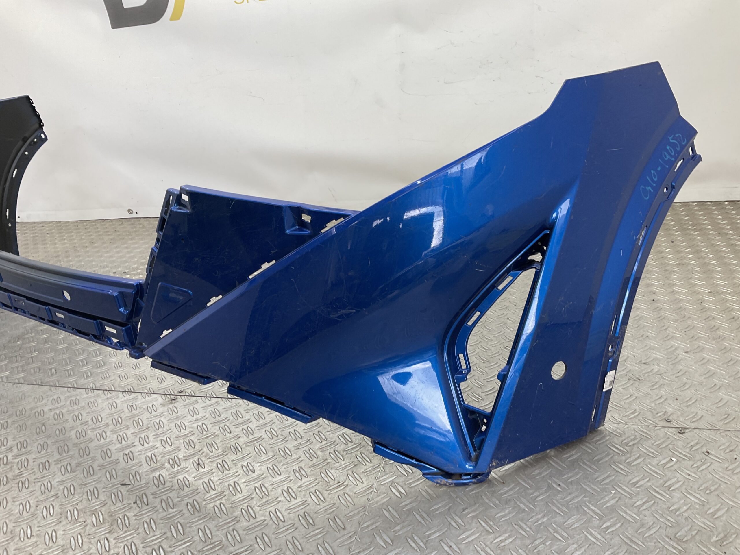 Bumper Nissan Qashqai Facelift 2021-2024 62022-HN10H Voorbumper G10-19052