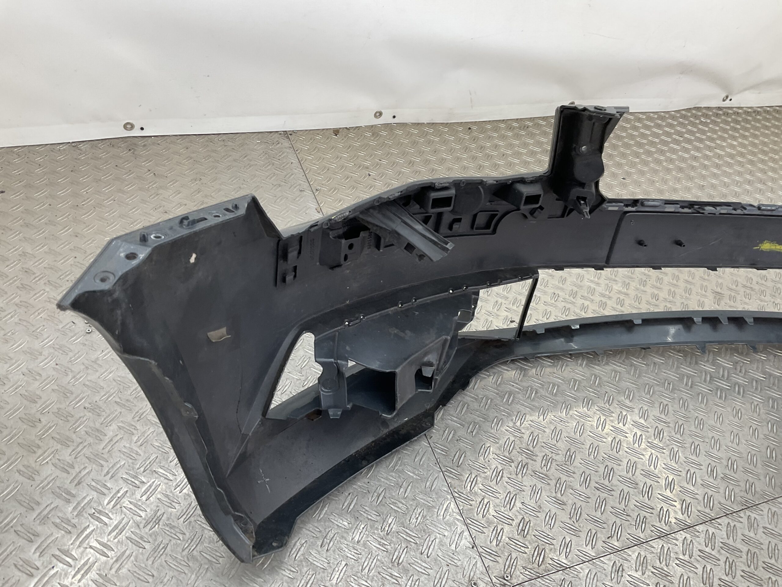 Bumper Skoda Superb lll 3V Facelift 2019 3V0807221 Voorbumper H10-19055