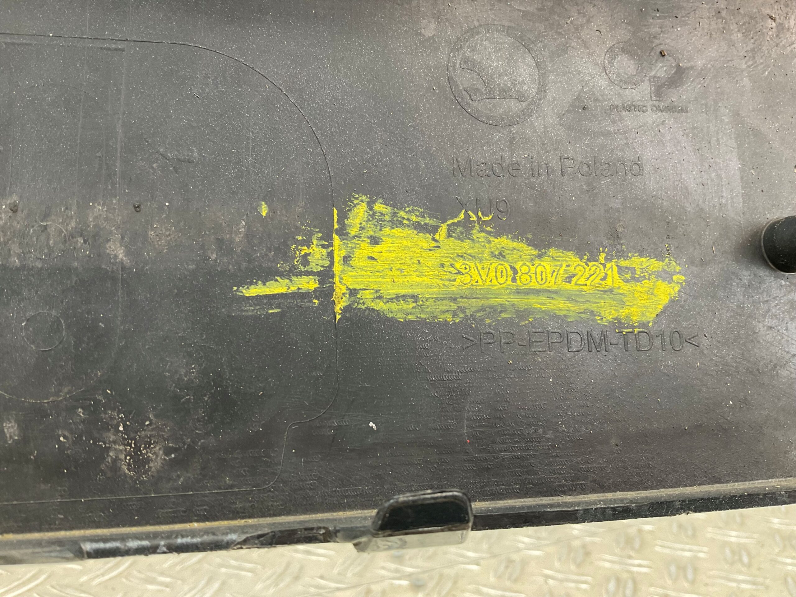 Bumper Skoda Superb lll 3V Facelift 2019 3V0807221 Voorbumper H10-19055