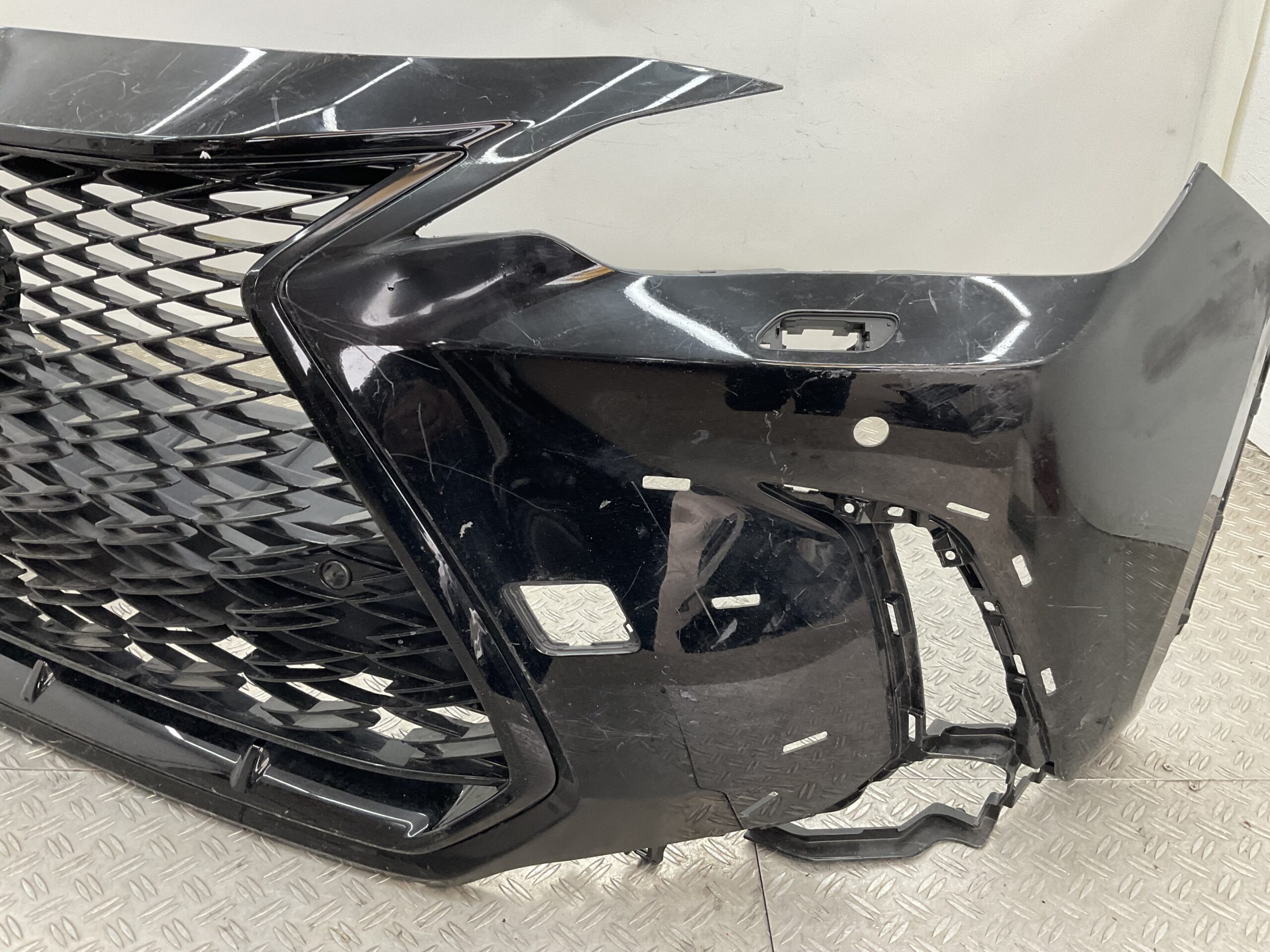 Bumper Lexus NX 2021 52119-78330 Voorbumper D9-18999