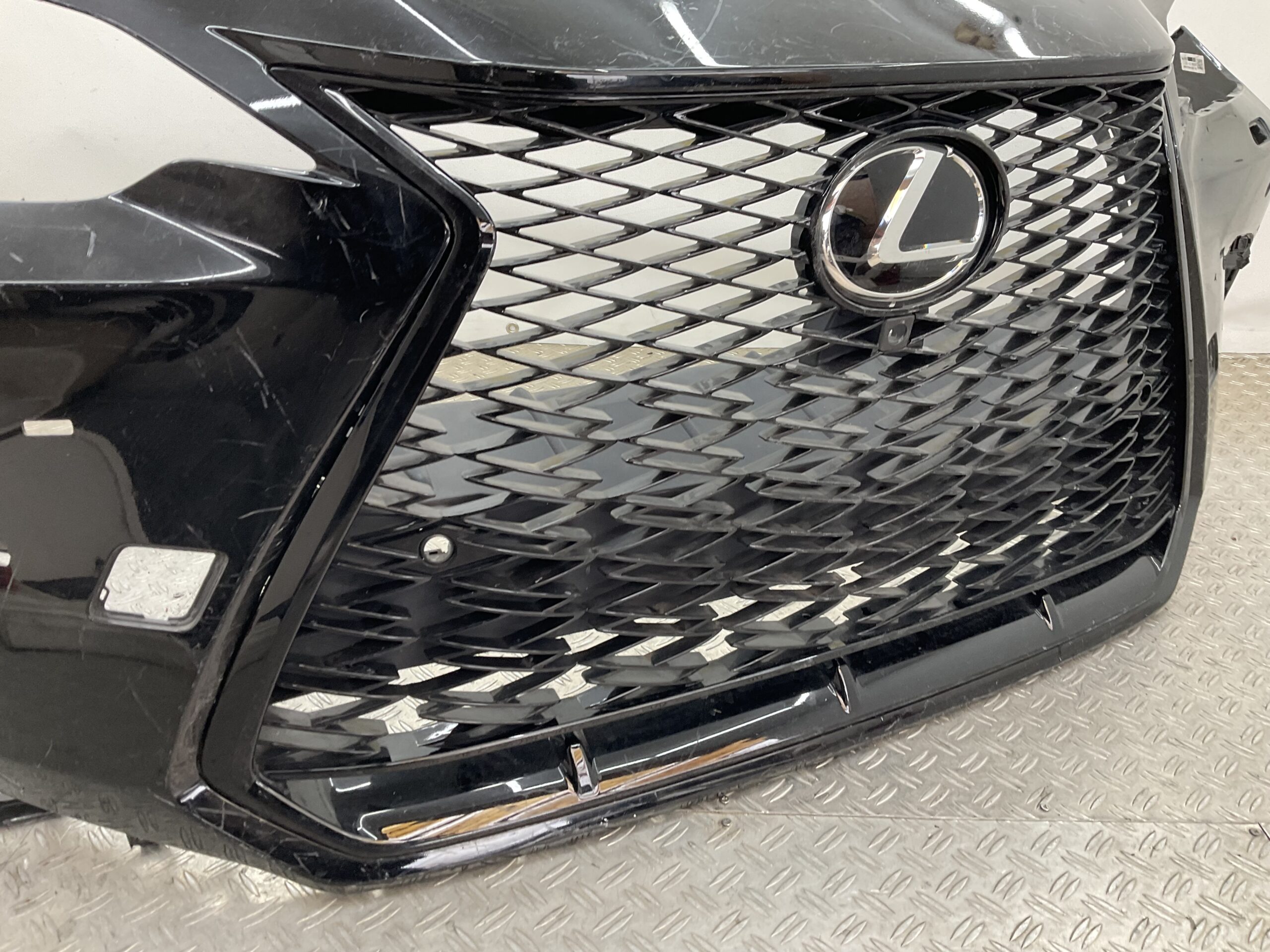 Bumper Lexus NX 2021 52119-78330 Voorbumper D9-18999