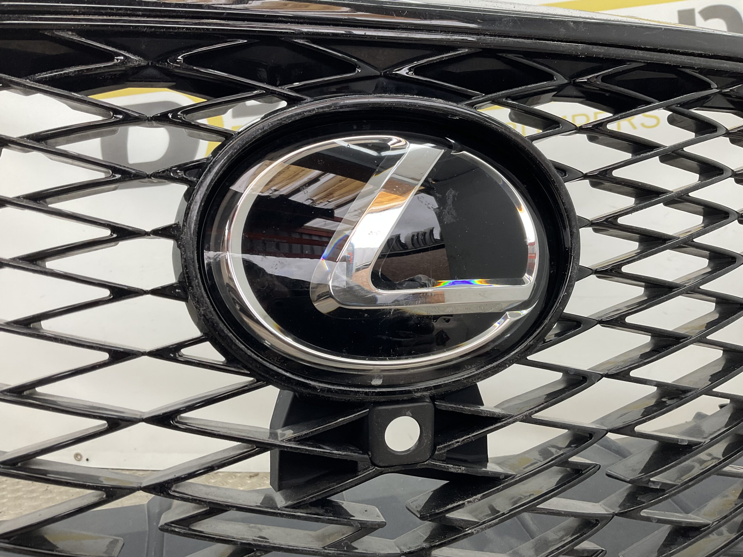 Bumper Lexus NX 2021 52119-78330 Voorbumper D9-18999