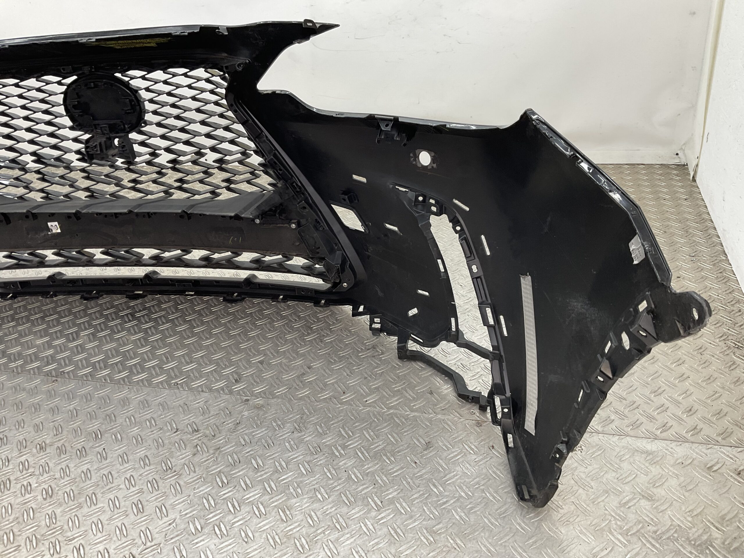 Bumper Lexus NX 2021 52119-78330 Voorbumper D9-18999