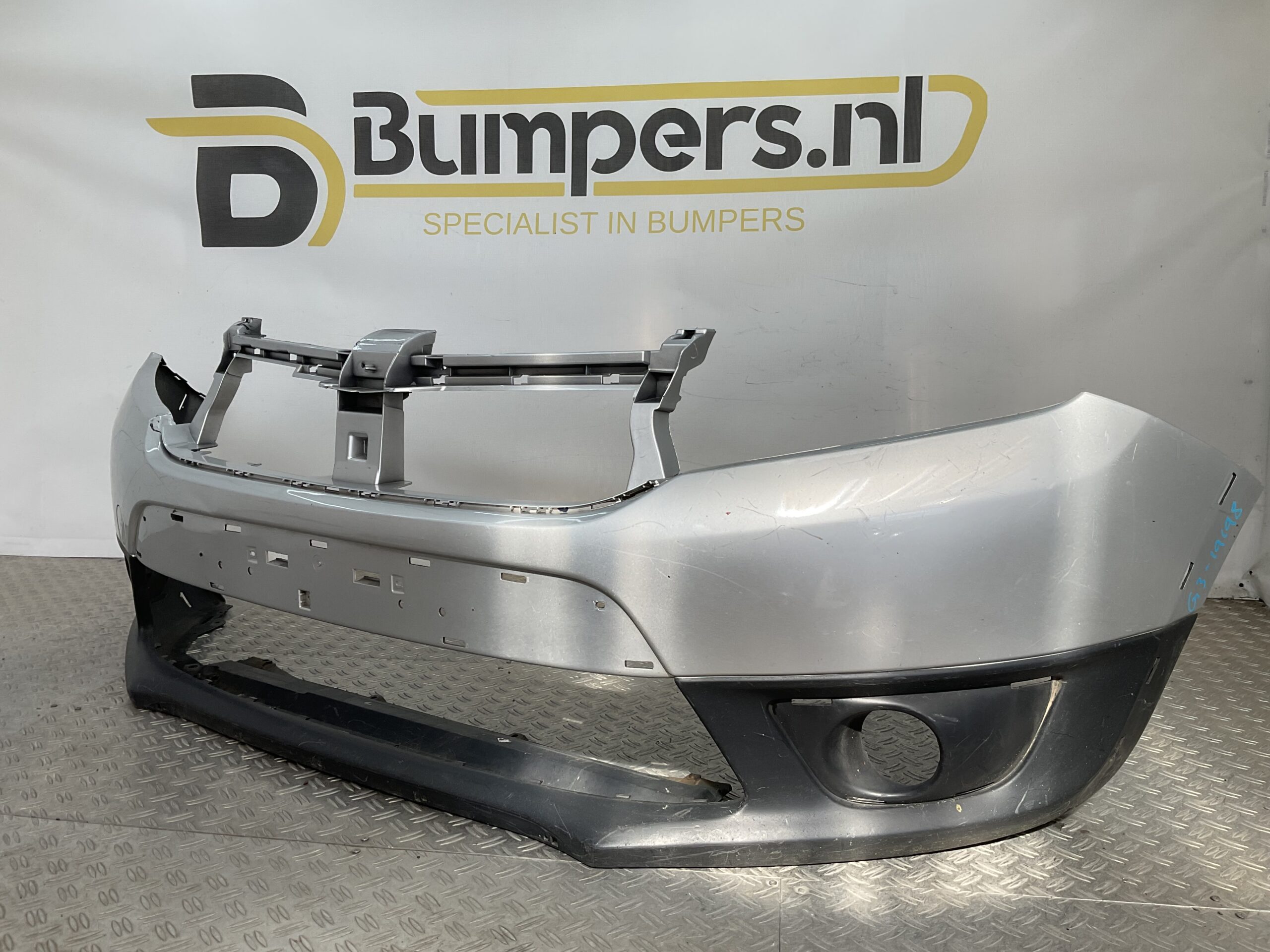 Bumper Dacia Sandero II 2012-2014 620220754 Voorbumper G3-19198