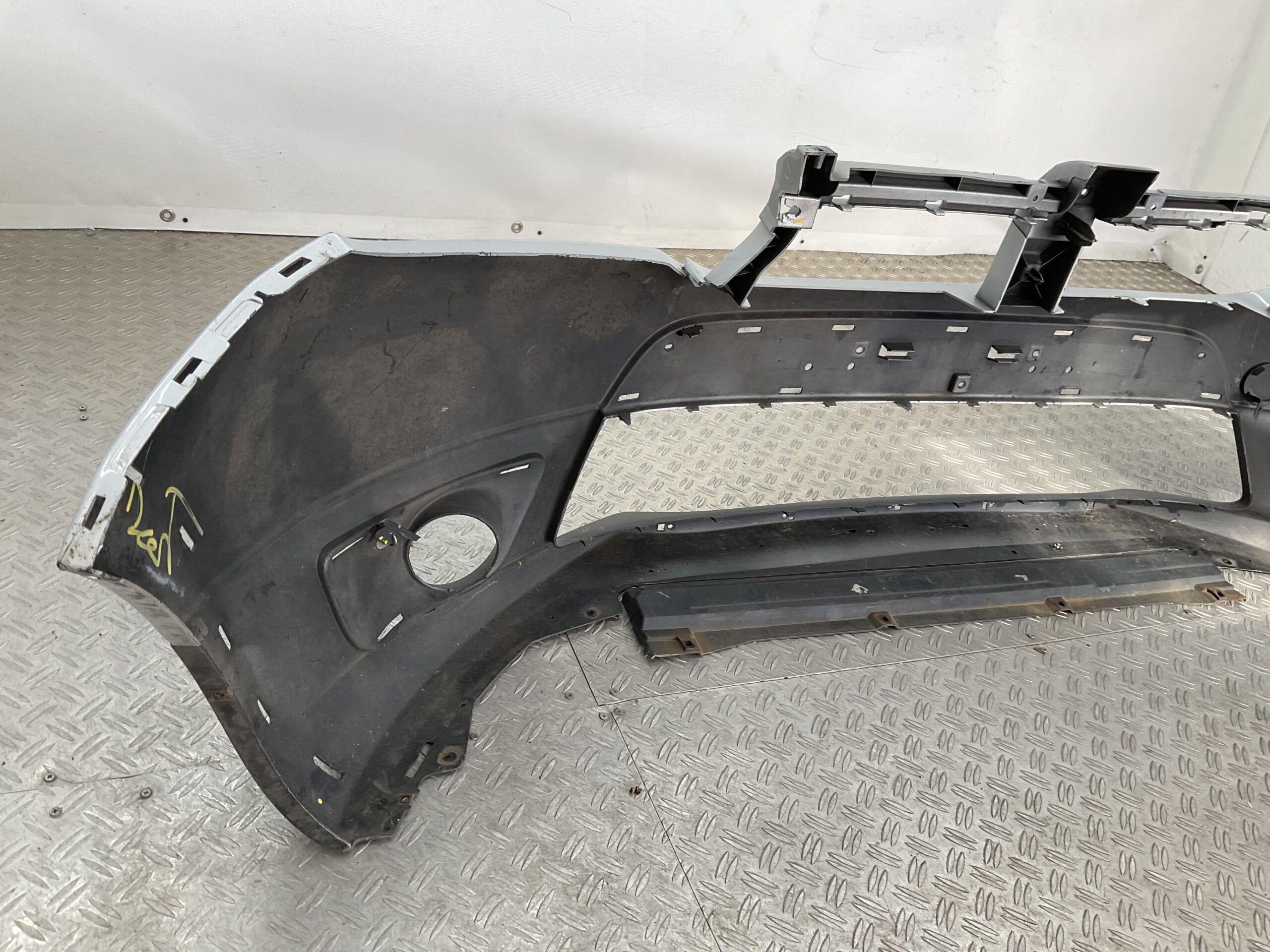 Bumper Dacia Sandero II 2012-2014 620220754 Voorbumper G3-19198