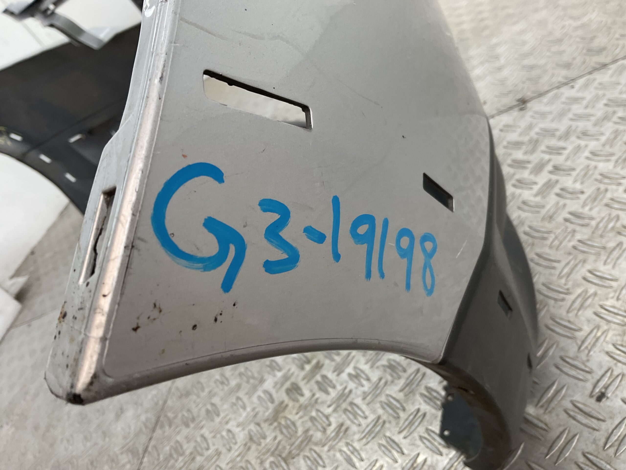 Bumper Dacia Sandero II 2012-2014 620220754 Voorbumper G3-19198