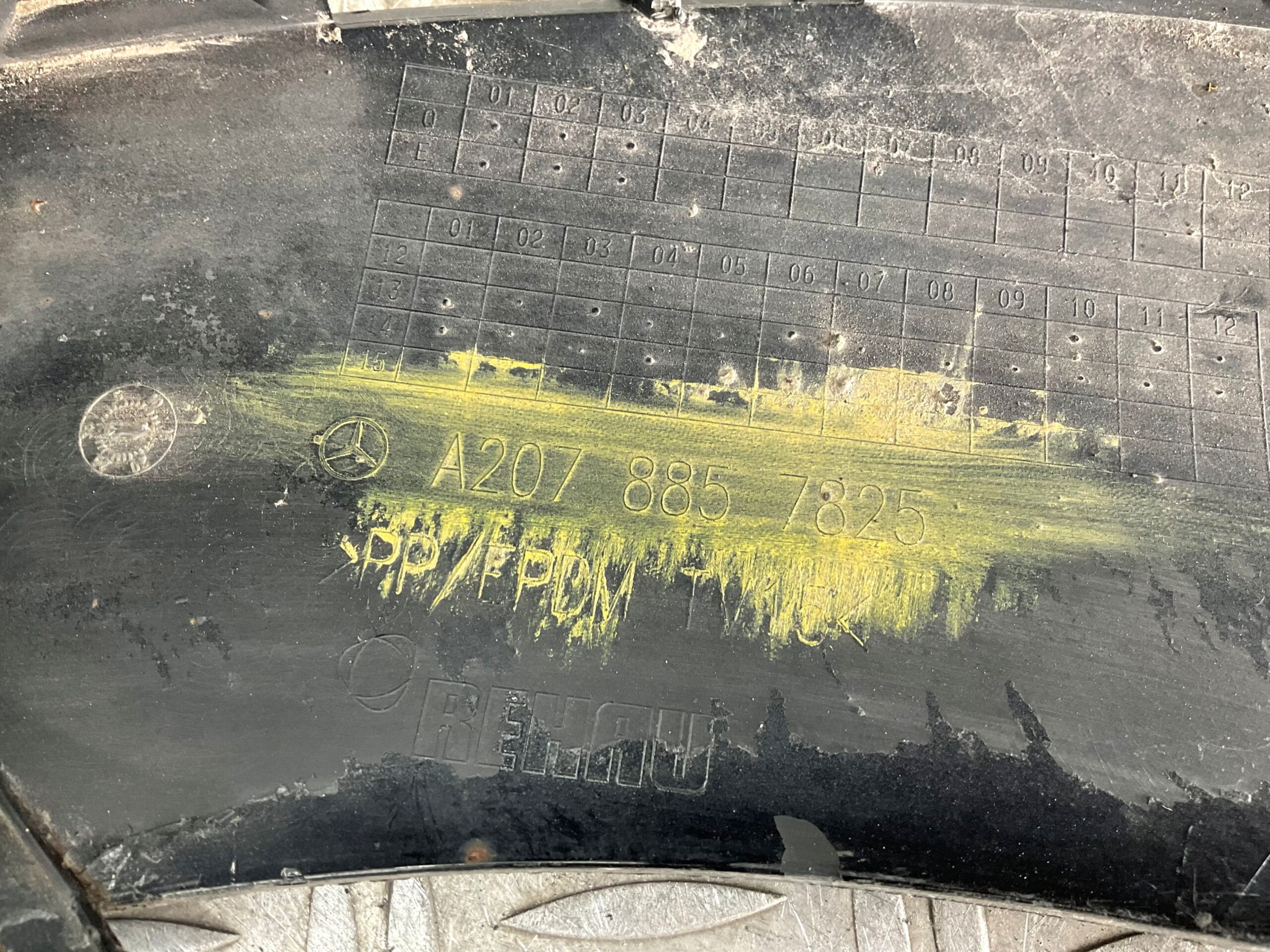 Bumper Mercedes E Klasse AMG W207 A207 2013 A2078857825 Voorbumper A1-19211