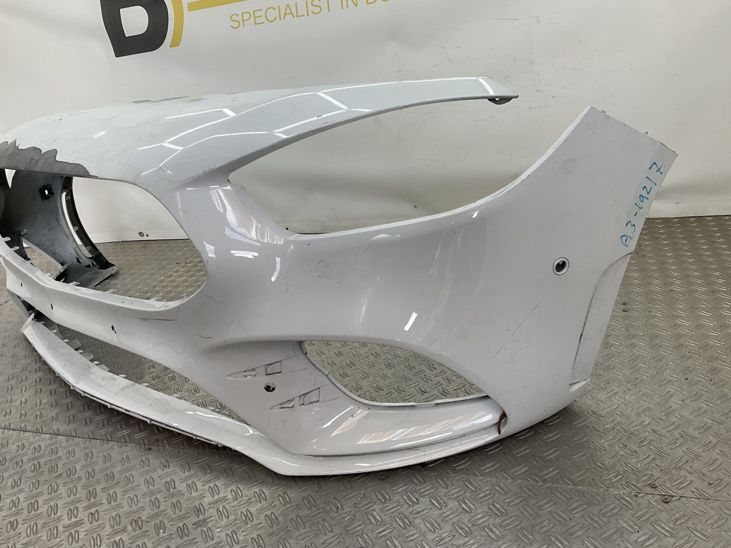 BUMPER Mercedes B Klasse W247 AMG 2019-2023 VOORBUMPER A3-19217
