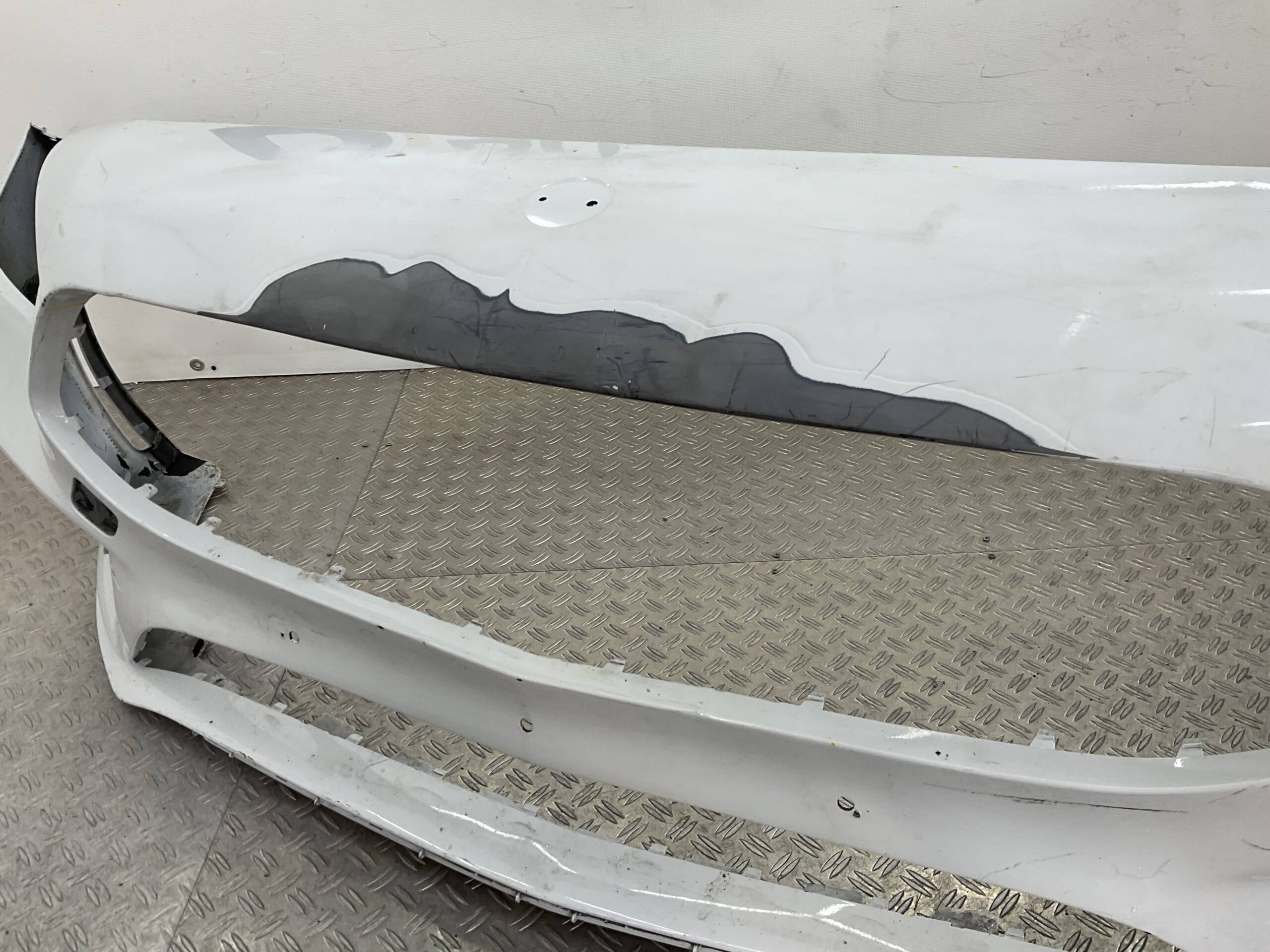 BUMPER Mercedes B Klasse W247 AMG 2019-2023 VOORBUMPER A3-19217