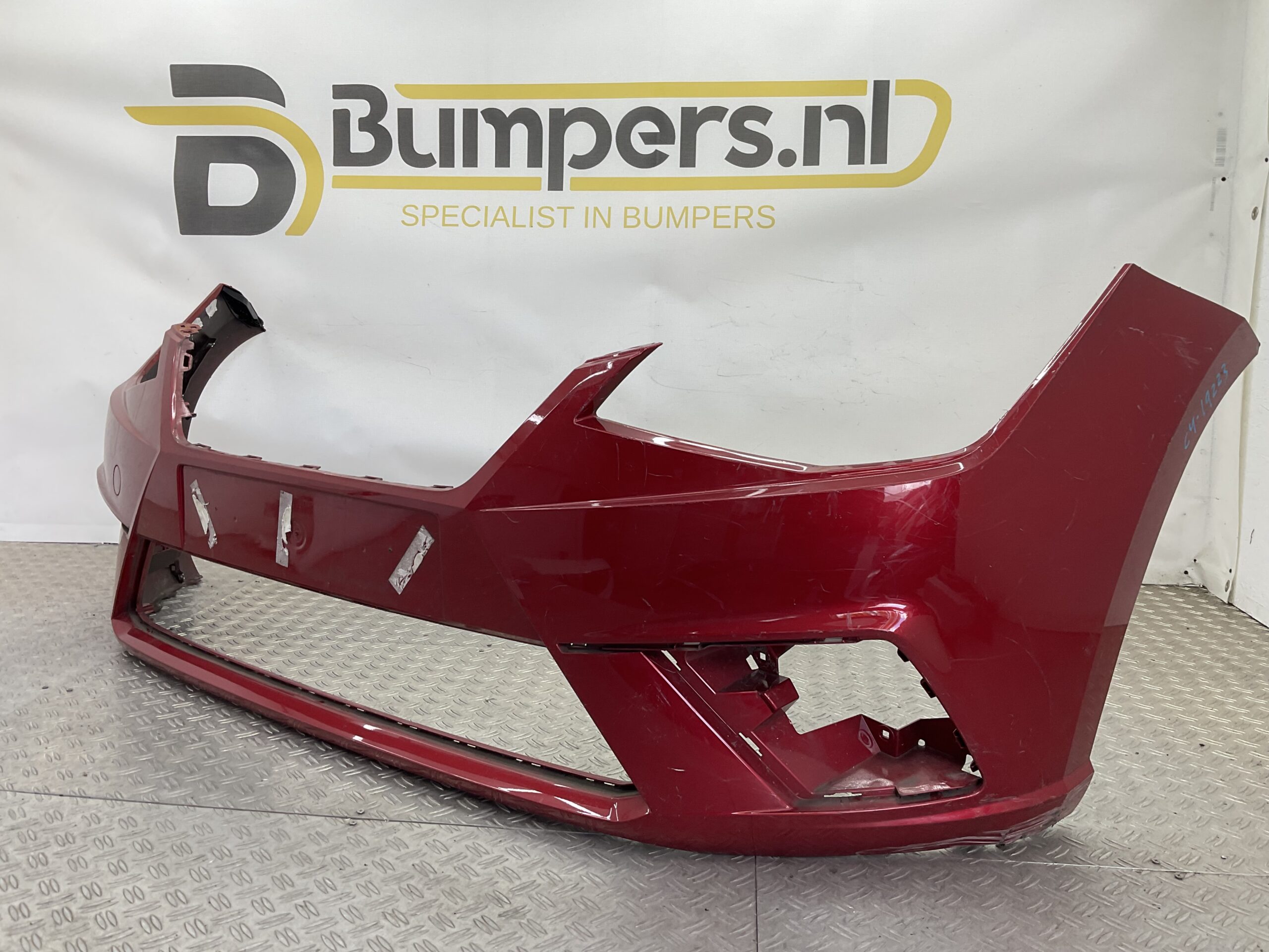 Bumper Seat Ibiza 6F0 FR 17-23 pdc 6F0807221D Voorbumper C4-19223