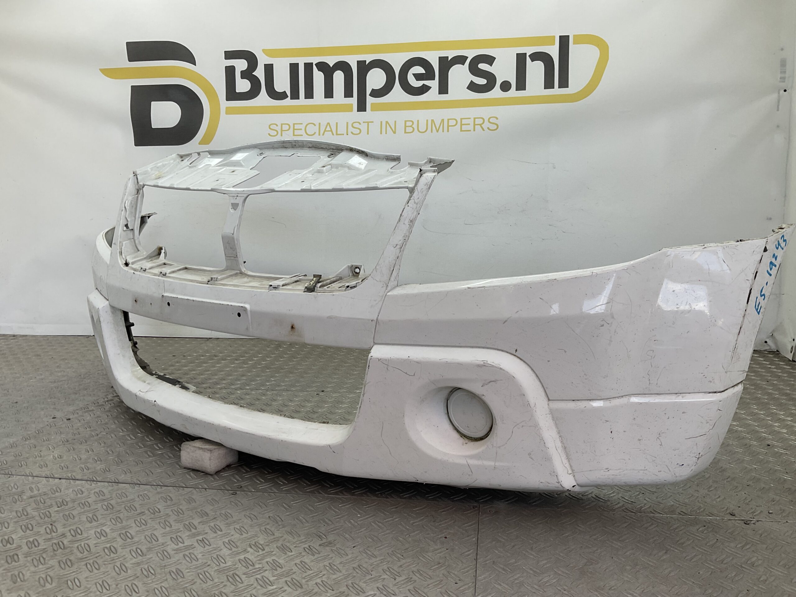 Bumper Suzuki Grand Vitara II 2005 71711-77K Voorbumper E5-19243