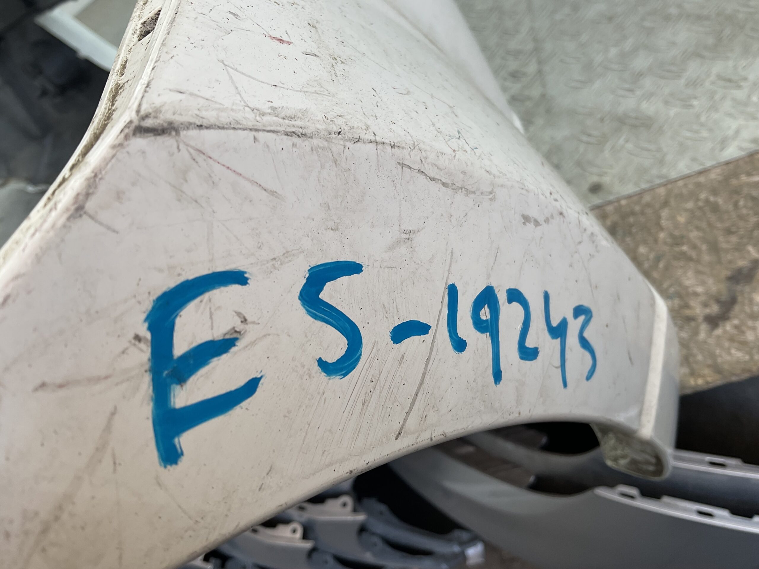 Bumper Suzuki Grand Vitara II 2005 71711-77K Voorbumper E5-19243