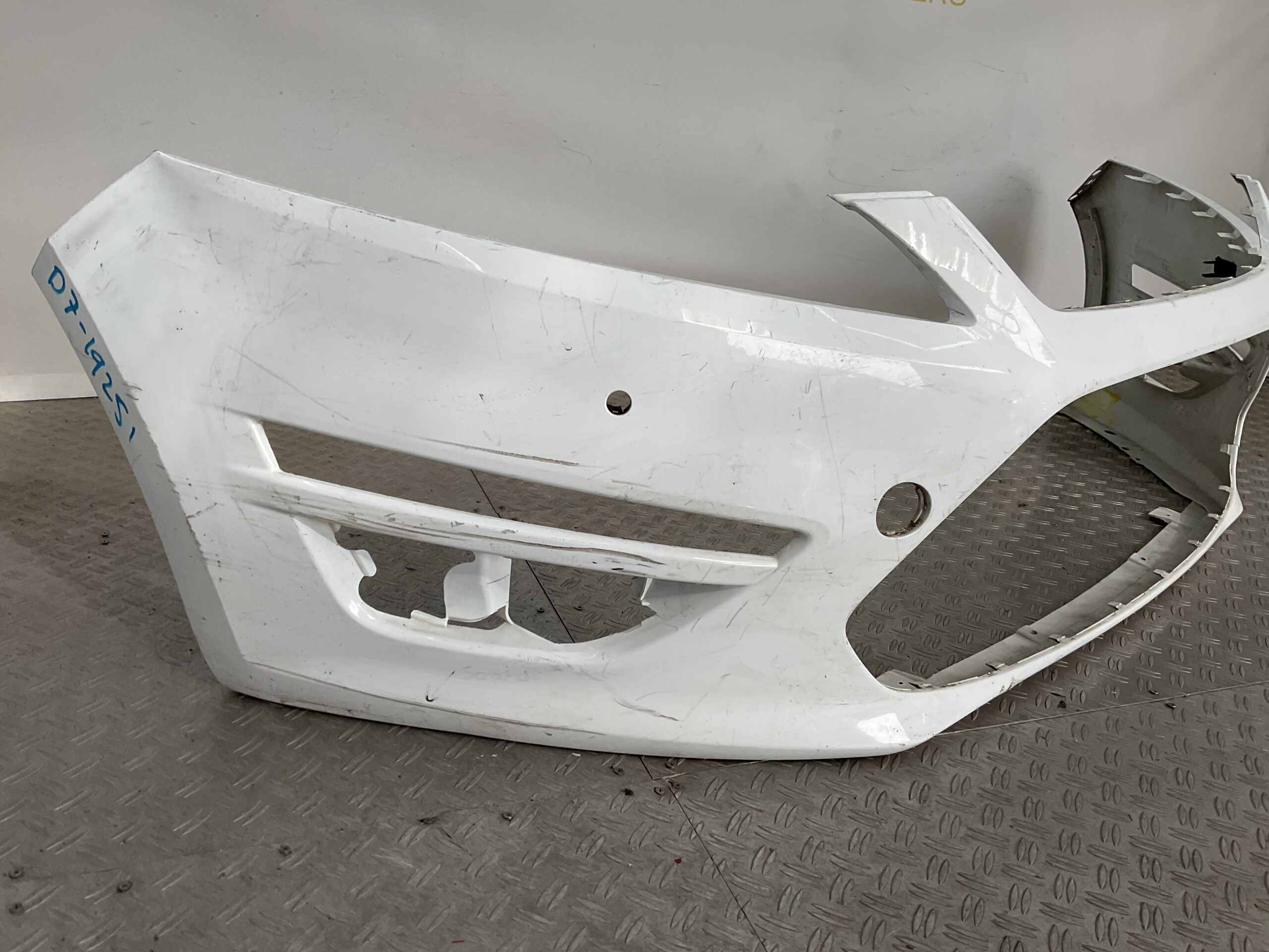 Bumper Ford Mondeo MK IV 2011- BS7117757A Voorbumper D7-19251
