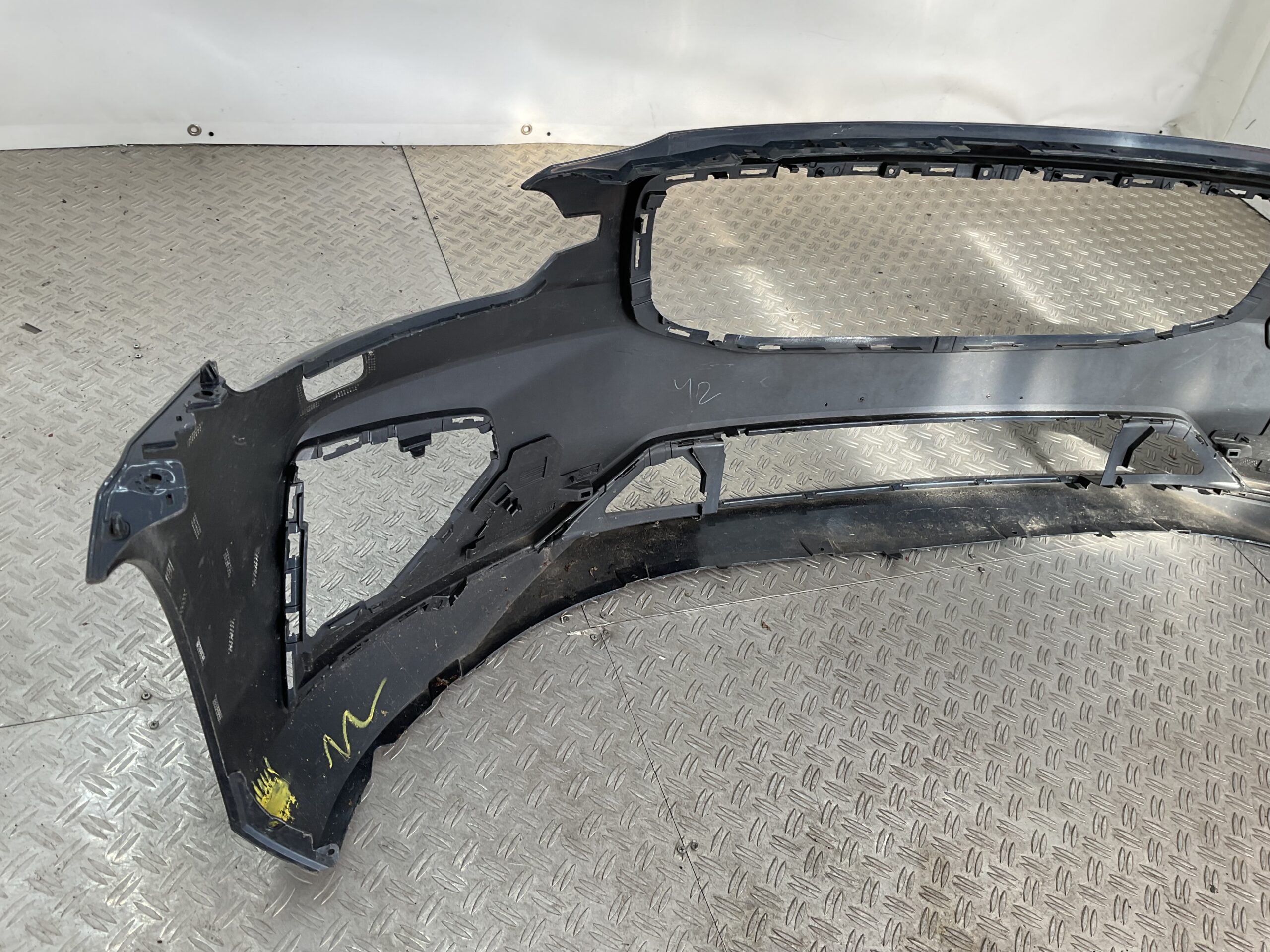 Bumper Volvo V60 S60 Rdesign R-Design 18- 31690530 Voorbumper E5-19275