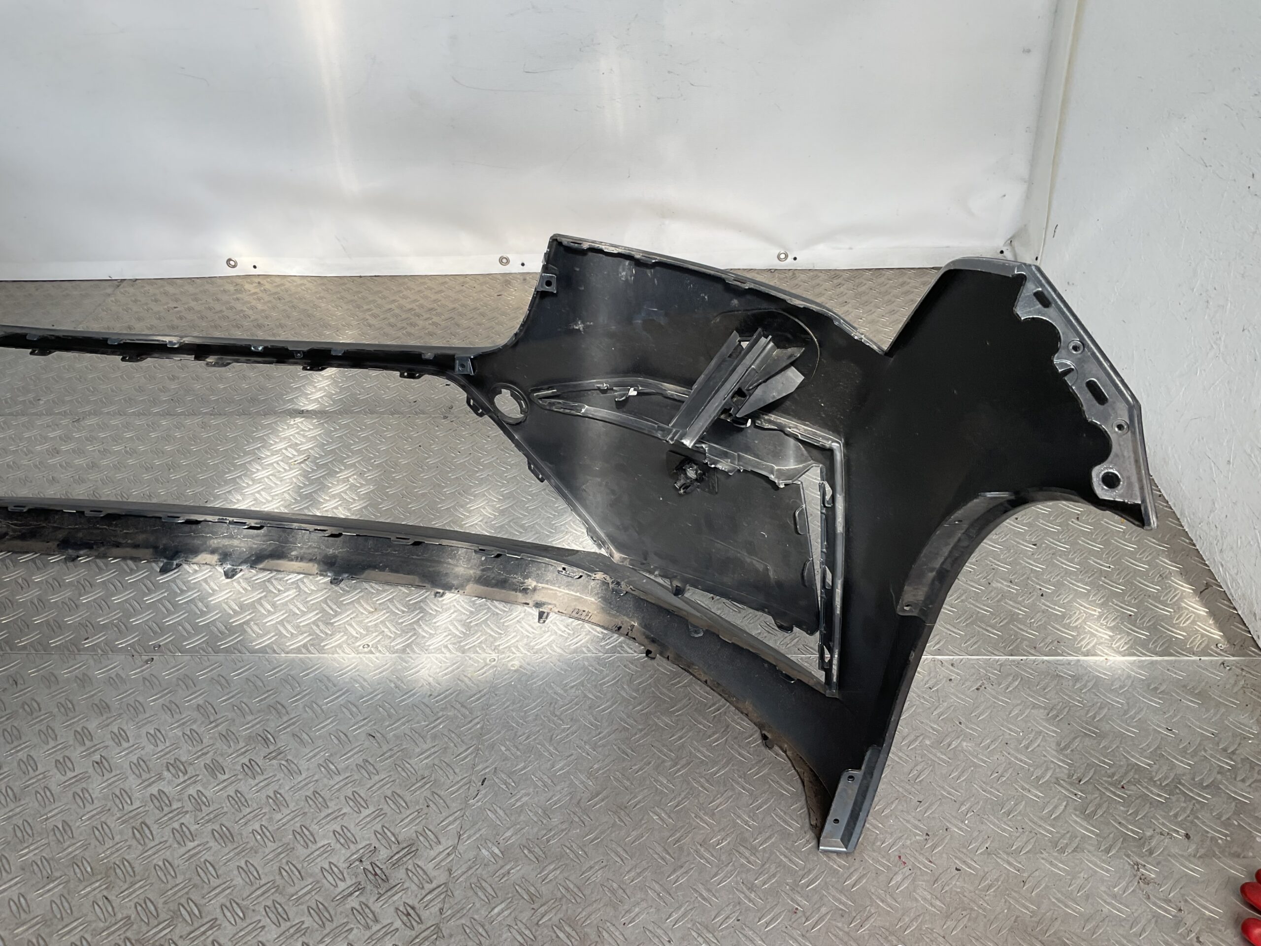 Bumper Skoda Enyaq iV 2021 5LA807221F Voorbumper H10-19276