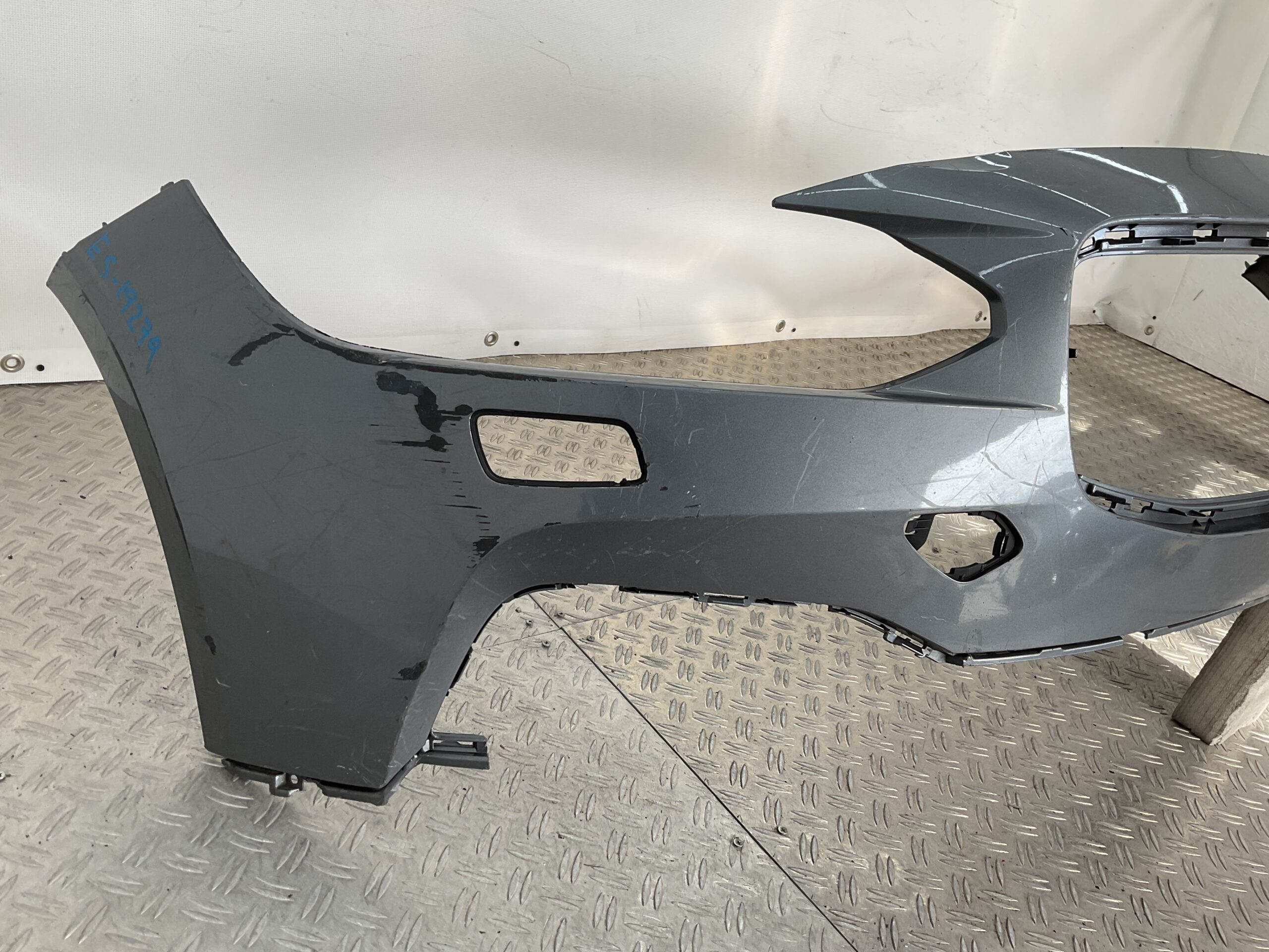 BUMPER Volvo S90 V90 2016-2020 32244558 VOORBUMPER E5-19279