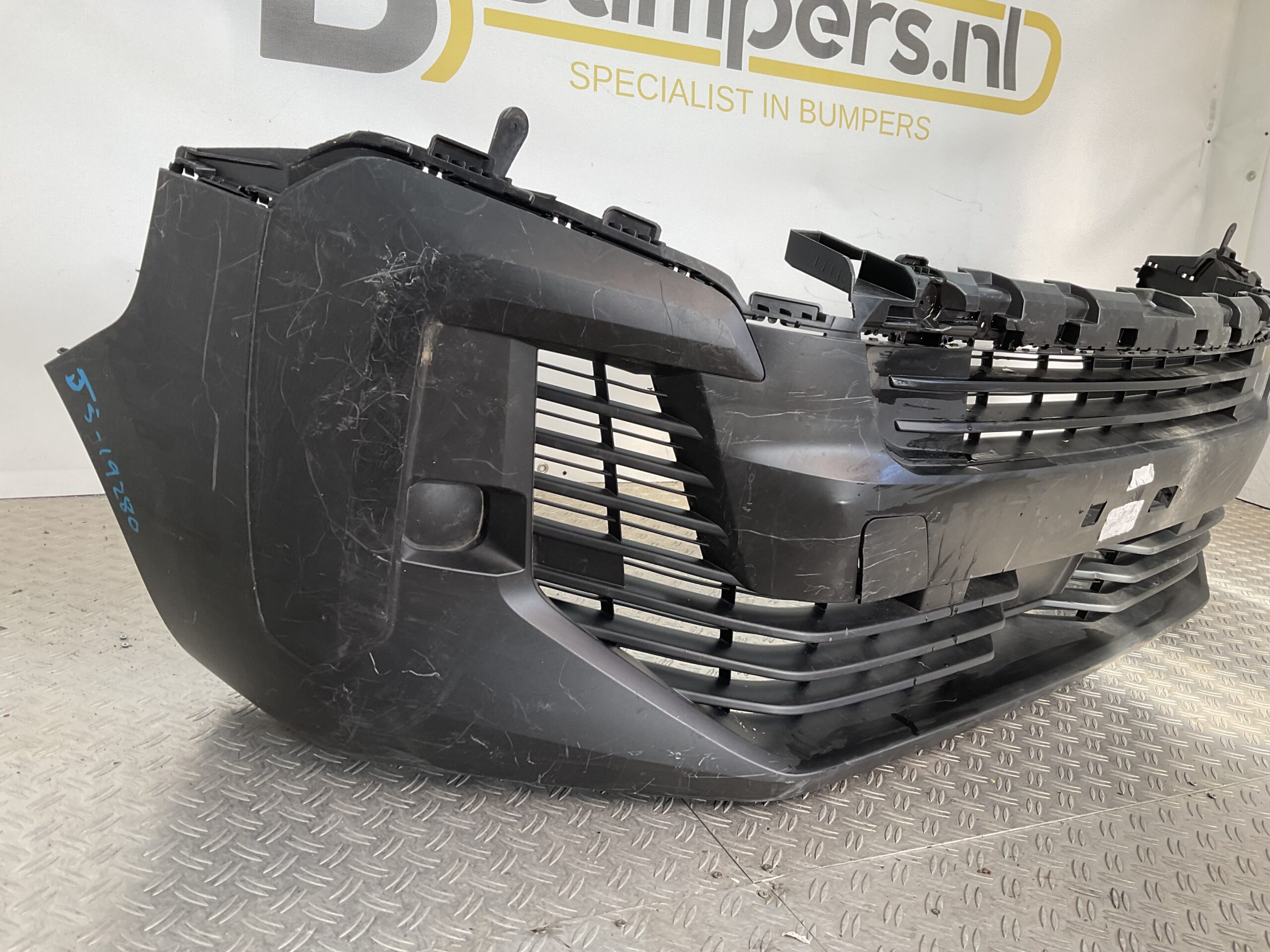 Bumper Peugeot Expert Facelift 24- 9849394280 Voorbumper J5-19280