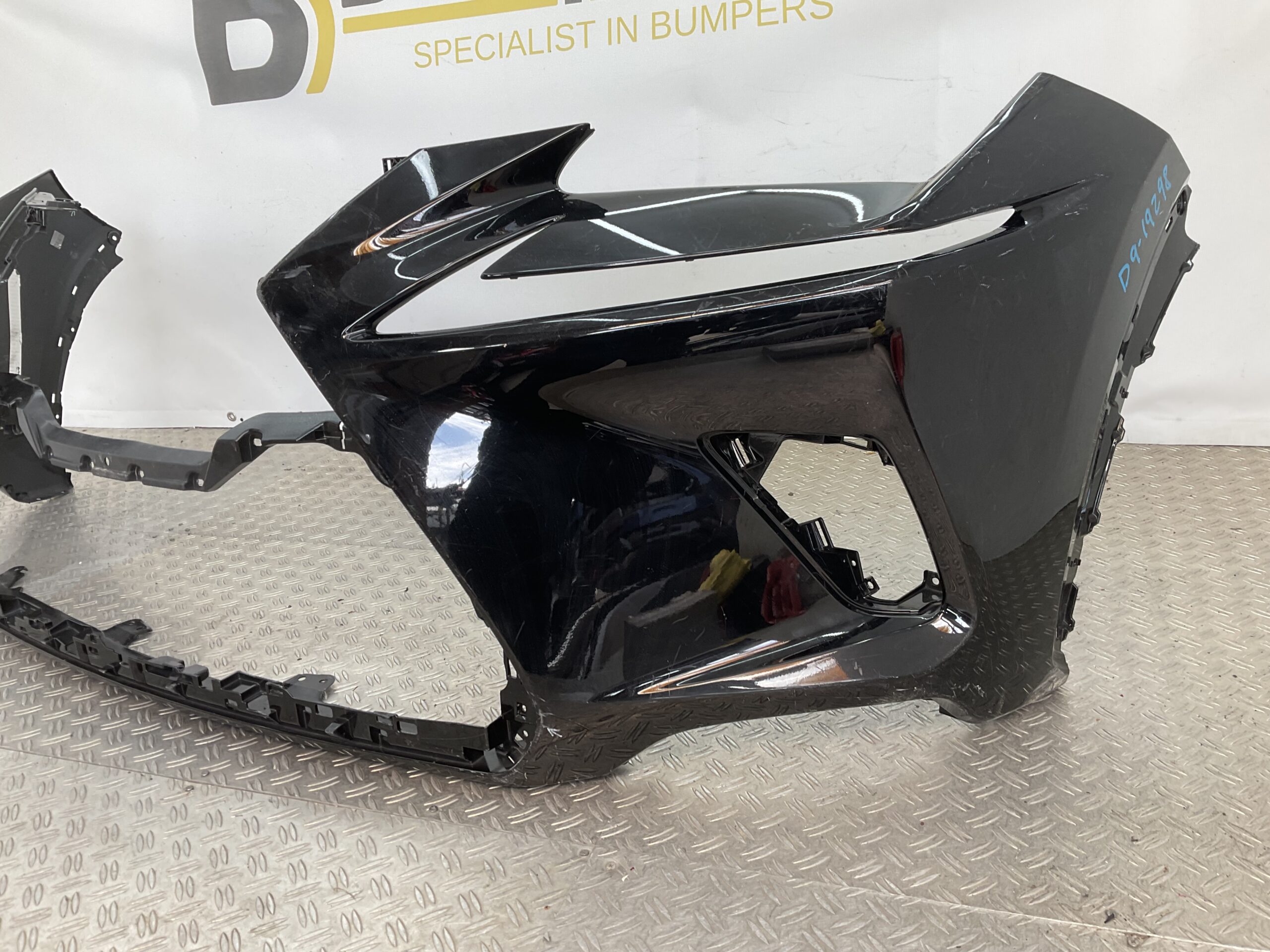 Bumper Lexus NX 300h Facelift 17-21 52119-78130 Voorbumper D10-19298