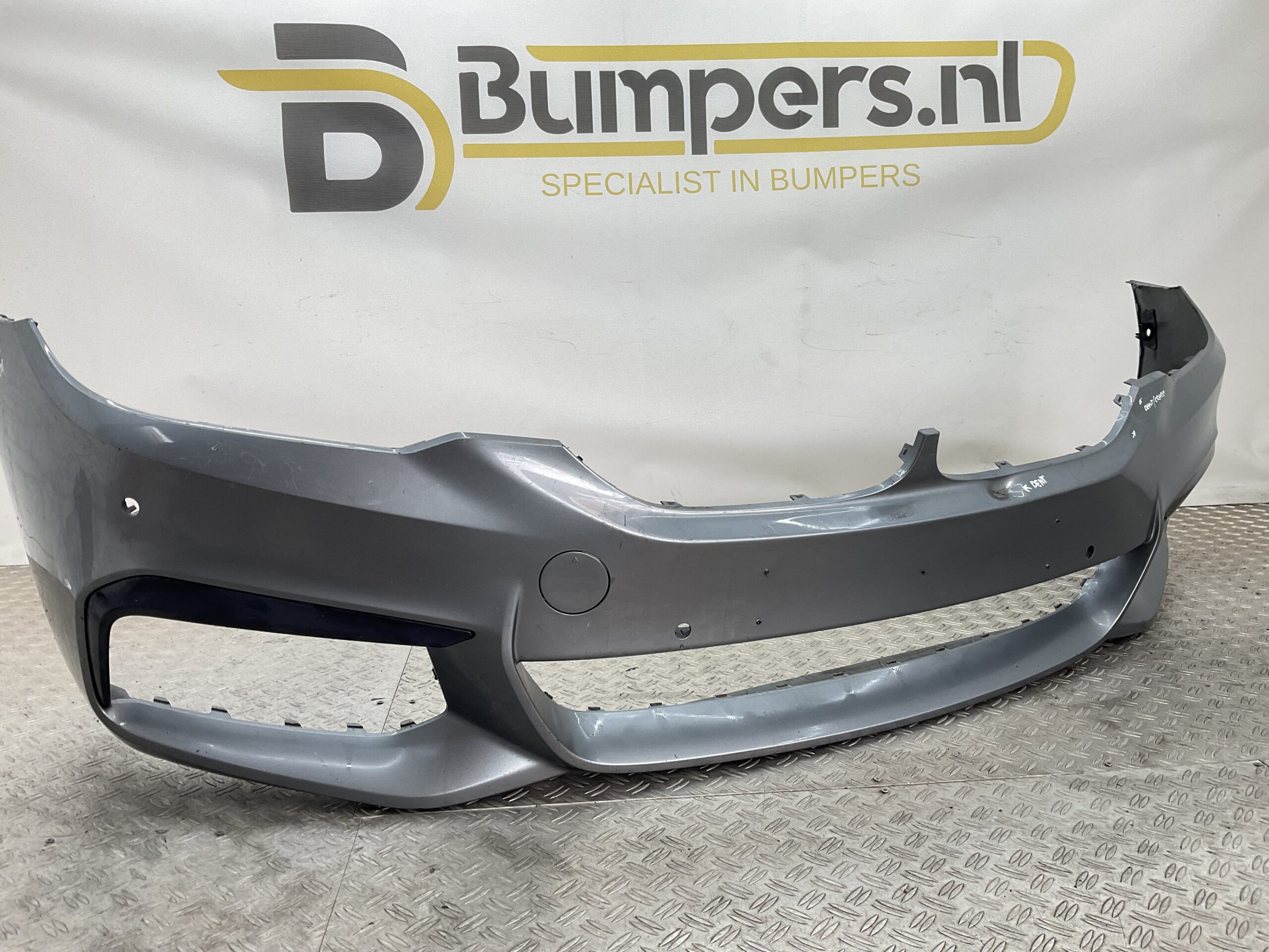 Bumper BMW 5 Serie G30 G31 MPakket M-Pakket 17-19 51118064928 Voorbumper K11-19314
