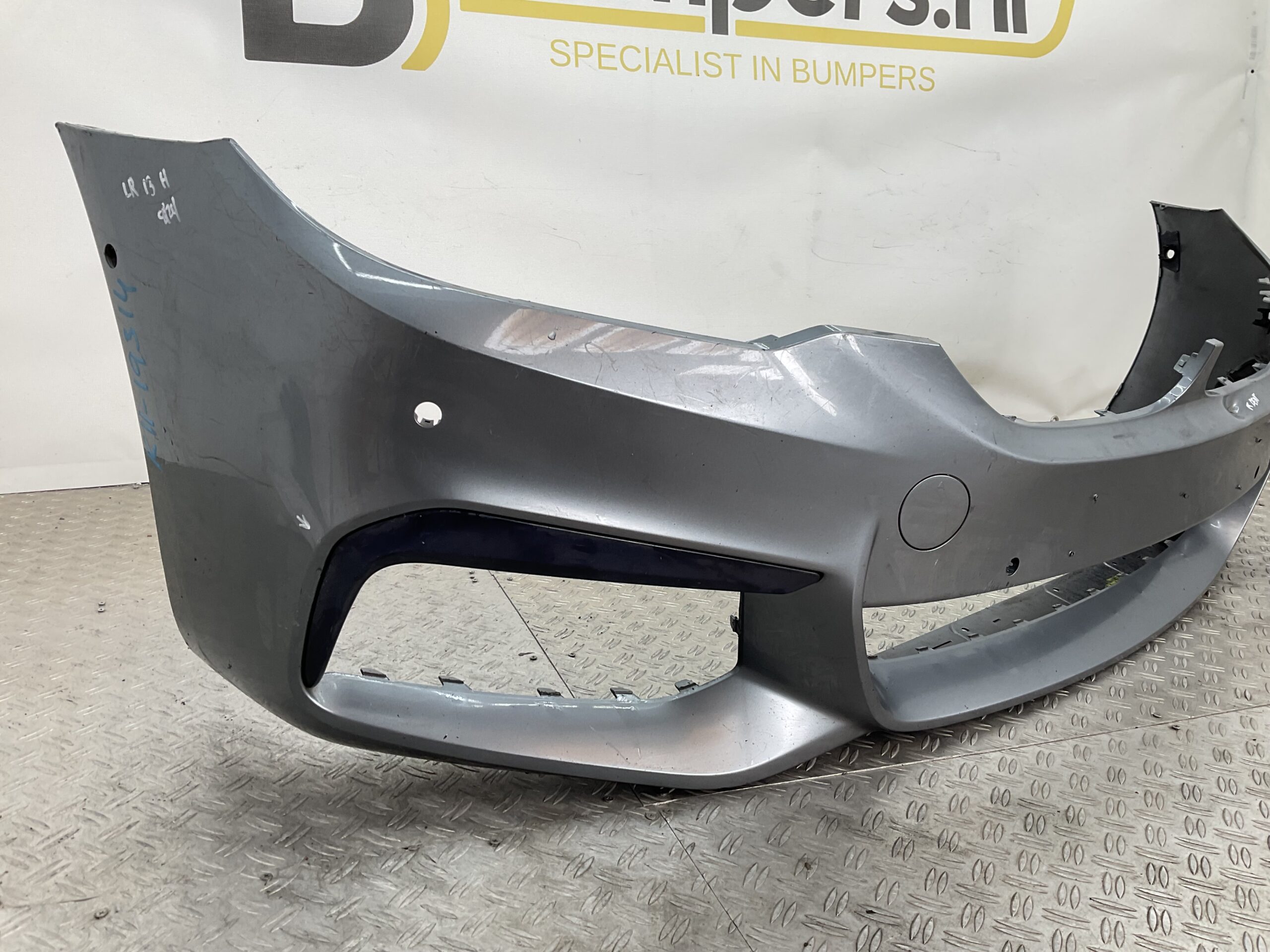 Bumper BMW 5 Serie G30 G31 MPakket M-Pakket 17-19 51118064928 Voorbumper K11-19314