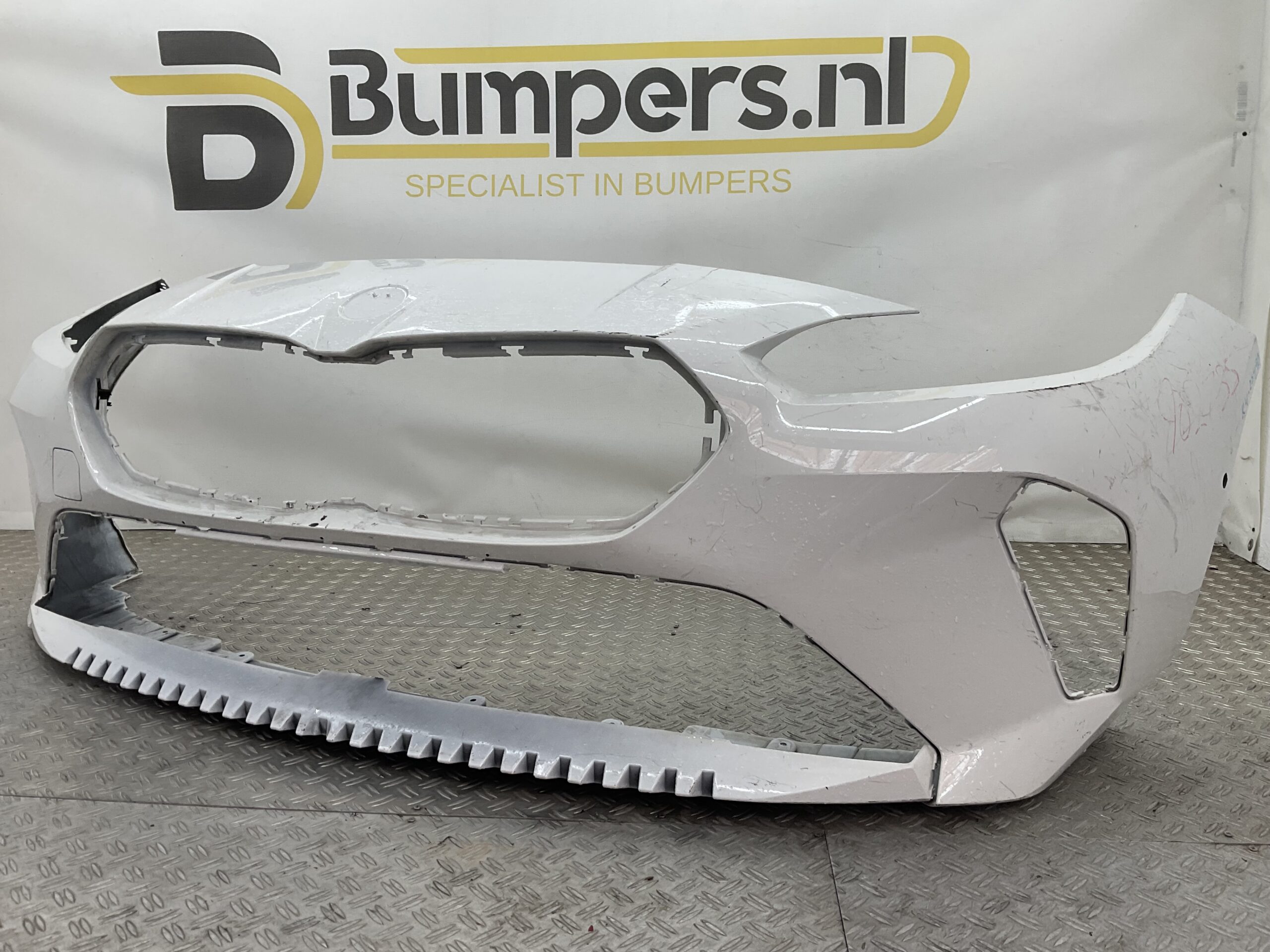 Bumper BMW 1 Serie F70 M Sport M-Pakket M Pakket 51115A64E31 Voorbumper K4-20490
