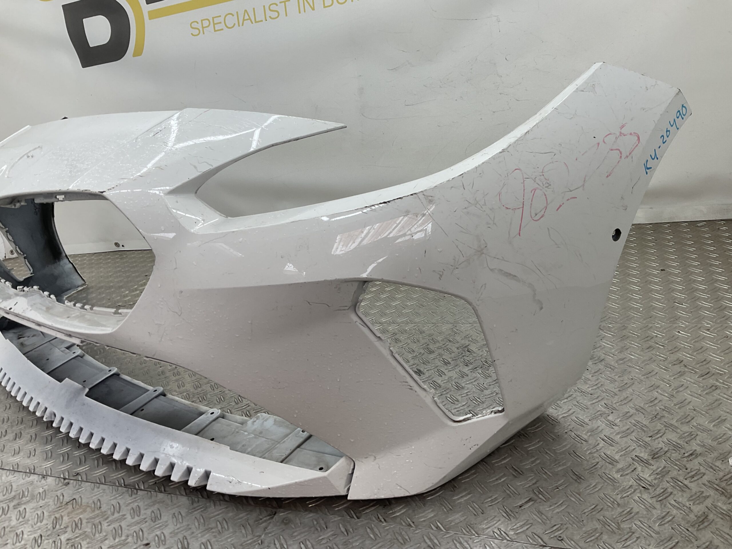 Bumper BMW 1 Serie F70 M Sport M-Pakket M Pakket 51115A64E31 Voorbumper K4-20490
