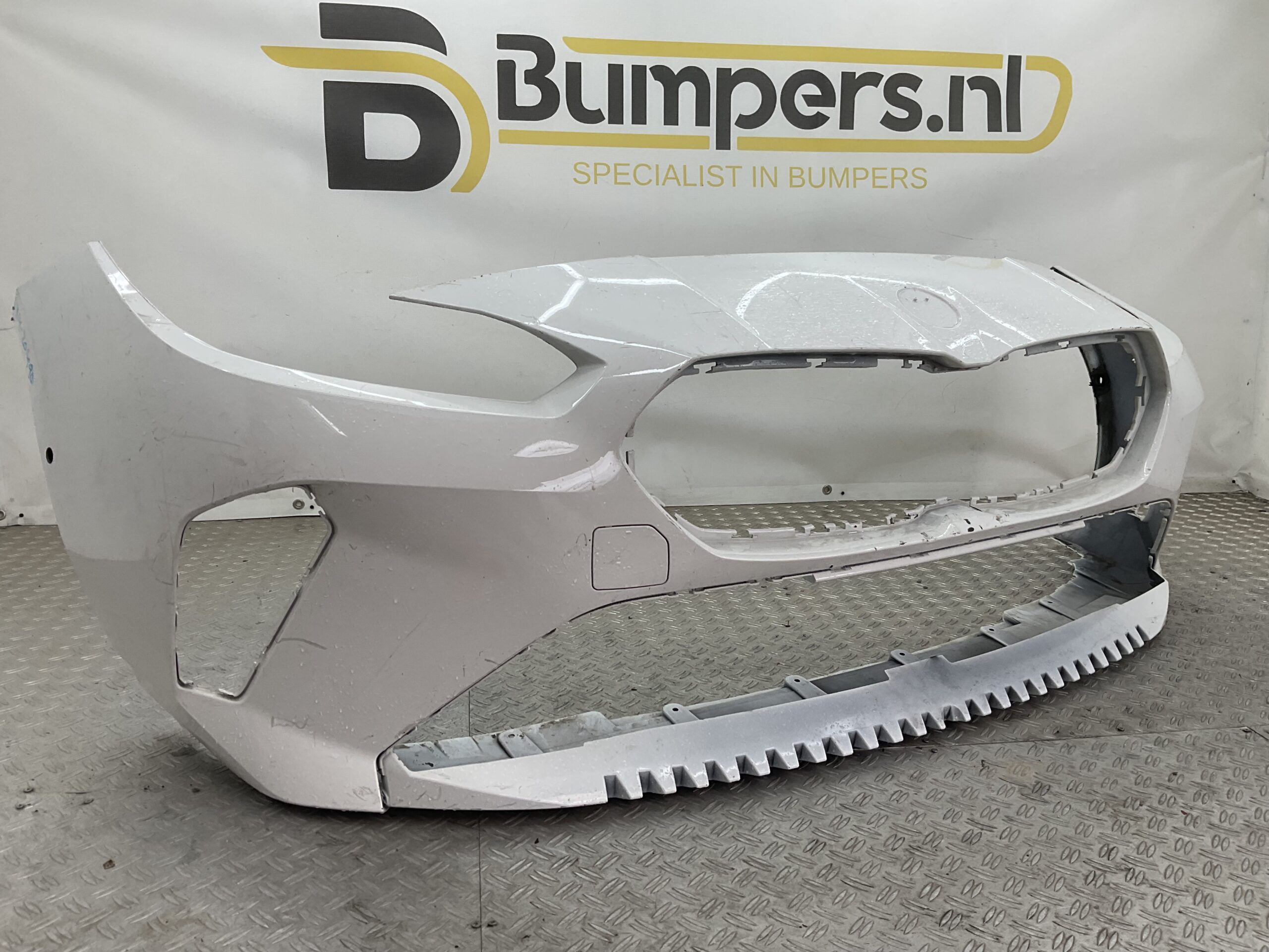Bumper BMW 1 Serie F70 M Sport M-Pakket M Pakket 51115A64E31 Voorbumper K4-20490