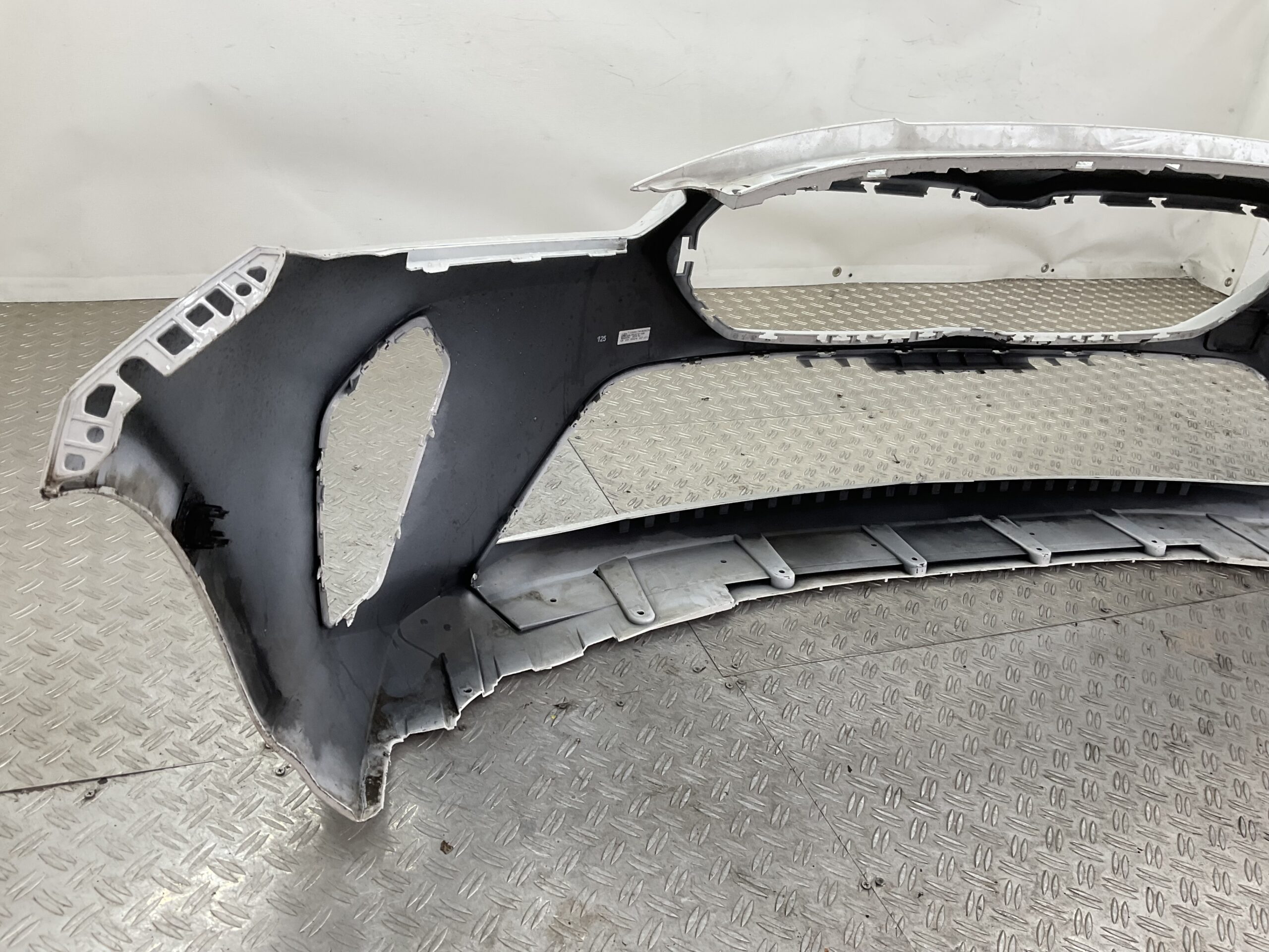Bumper BMW 1 Serie F70 M Sport M-Pakket M Pakket 51115A64E31 Voorbumper K4-20490