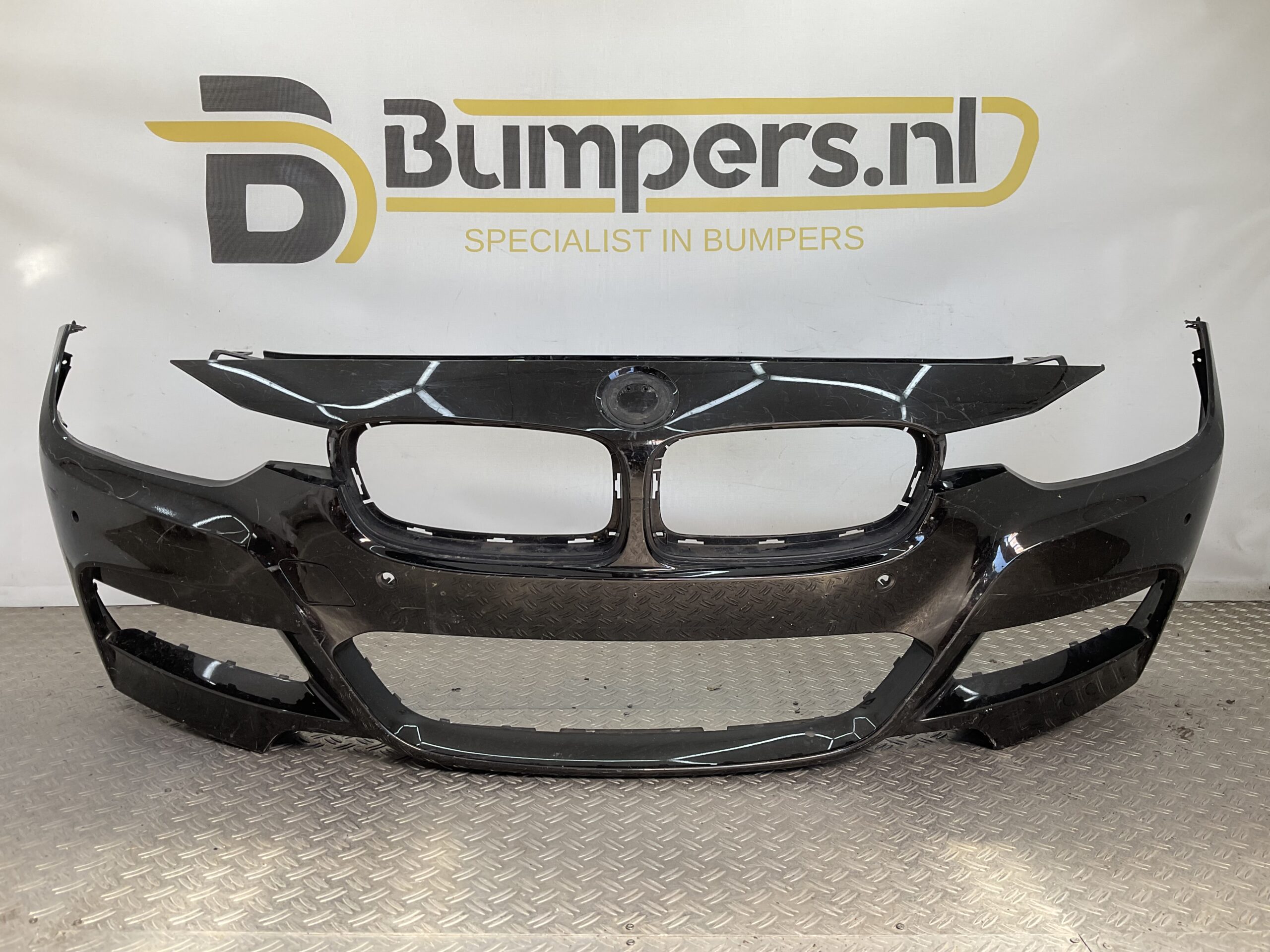 Bumper BMW 3 Serie F30 F31 M Pakket M-Pakket B39 511115857711 Voorbumper K4-20522