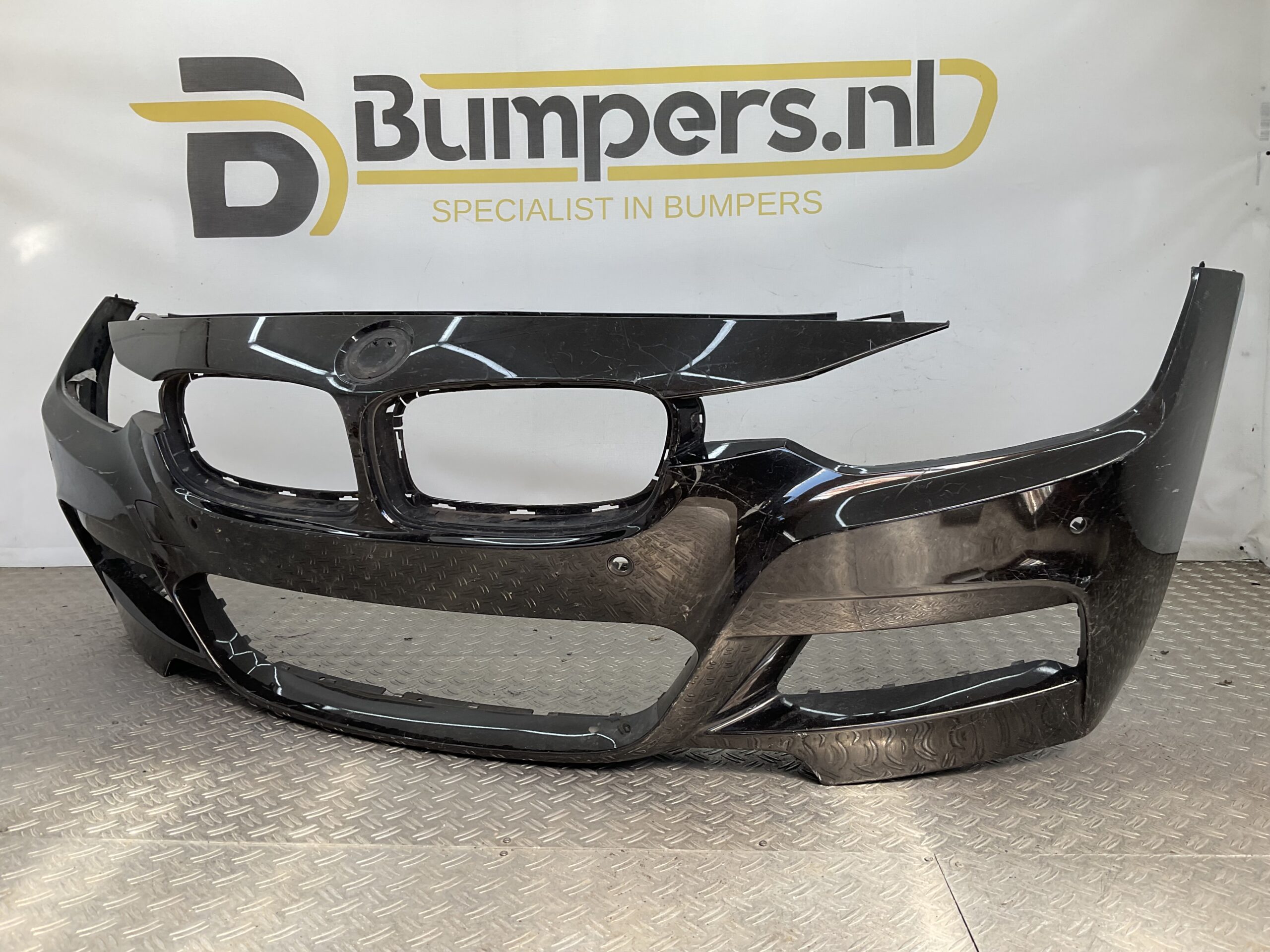 Bumper BMW 3 Serie F30 F31 M Pakket M-Pakket B39 511115857711 Voorbumper K4-20522