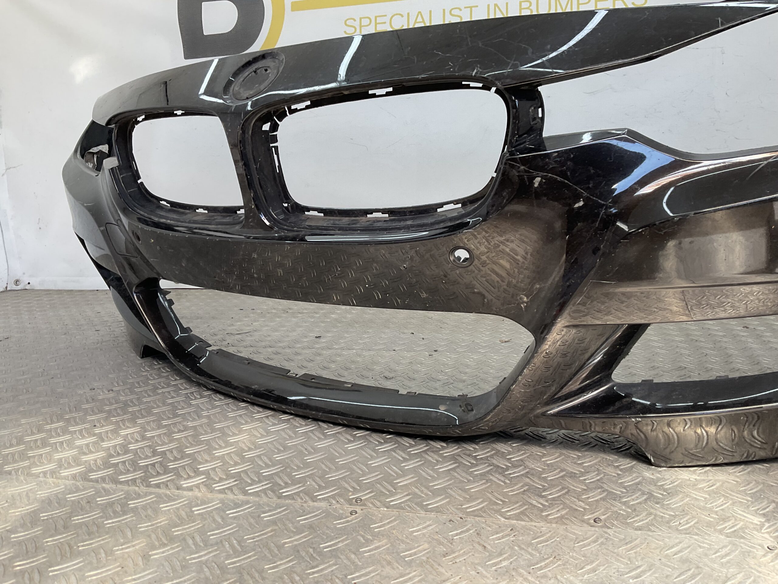 Bumper BMW 3 Serie F30 F31 M Pakket M-Pakket B39 511115857711 Voorbumper K4-20522