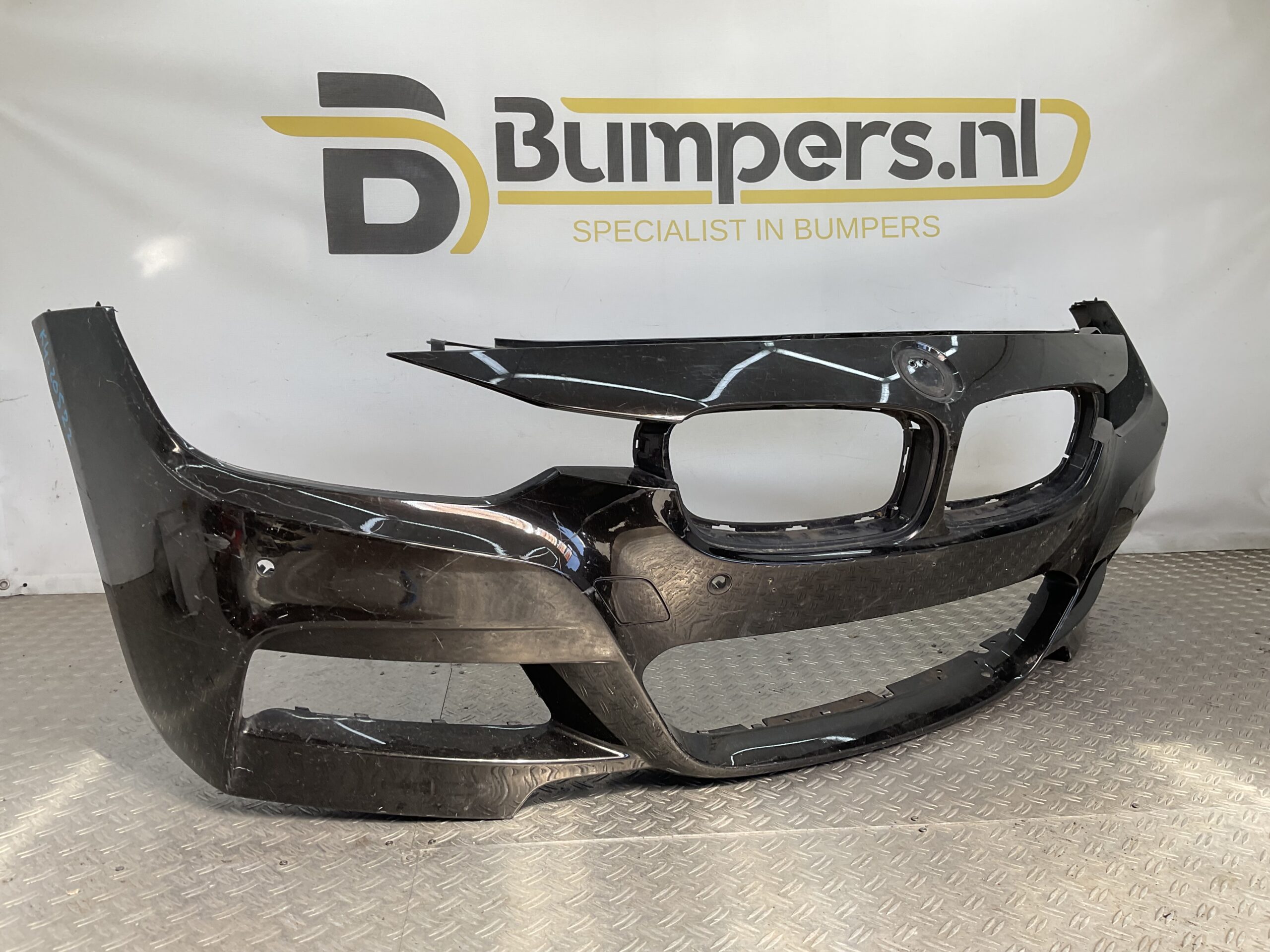 Bumper BMW 3 Serie F30 F31 M Pakket M-Pakket B39 511115857711 Voorbumper K4-20522