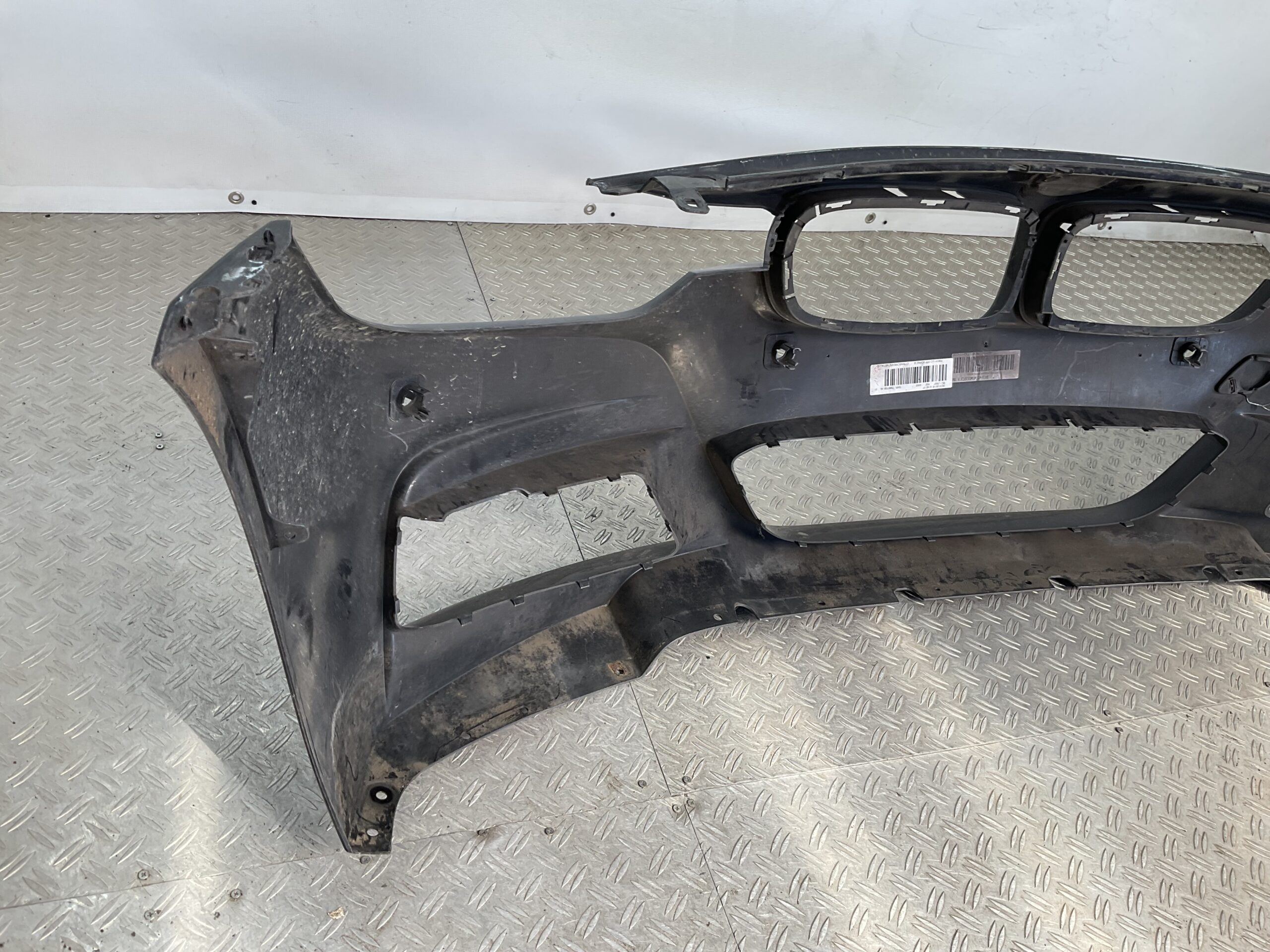 Bumper BMW 3 Serie F30 F31 M Pakket M-Pakket B39 511115857711 Voorbumper K4-20522