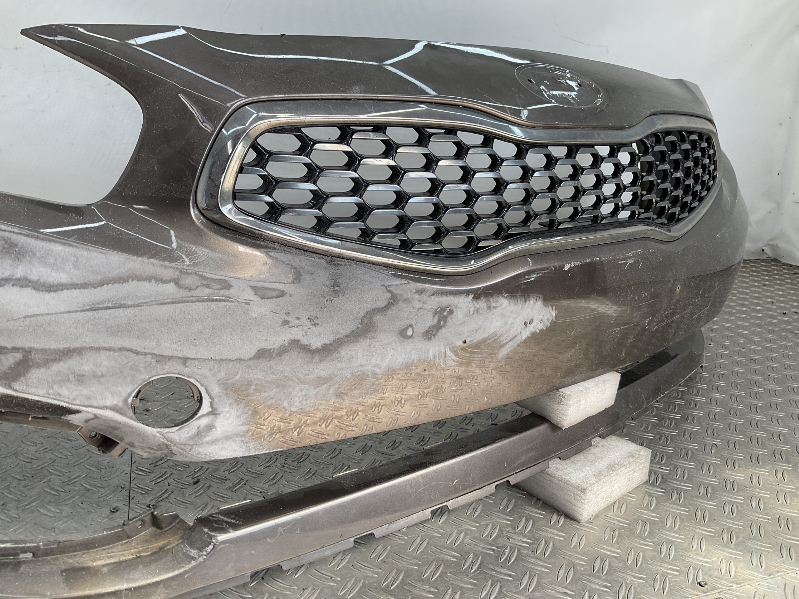 Bumper Kia Ceed 12-14 86511-A2000 Voorbumper G4-20561