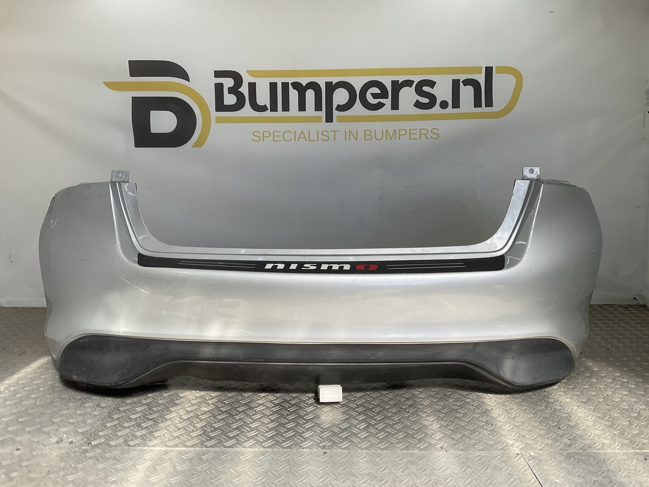 Bumper Nissan Pulsar C13 85022-3ZL0H Achterbumper X1-20232