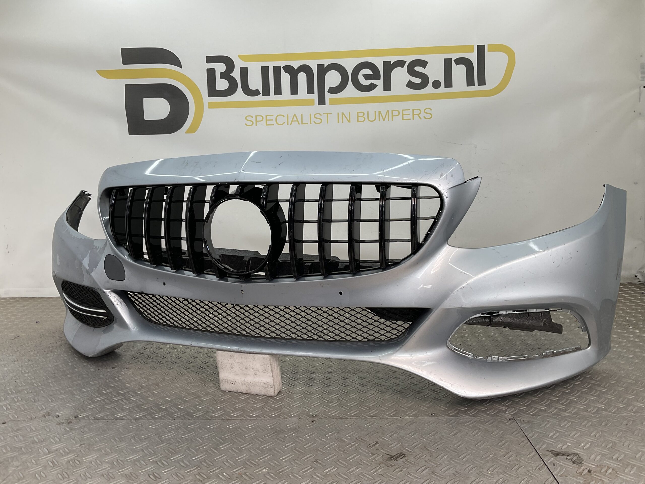 Bumper Mercedes C Klasse W205 Normaal 6xpdc 14-17 A2058800125 Voorbumper A4-20422