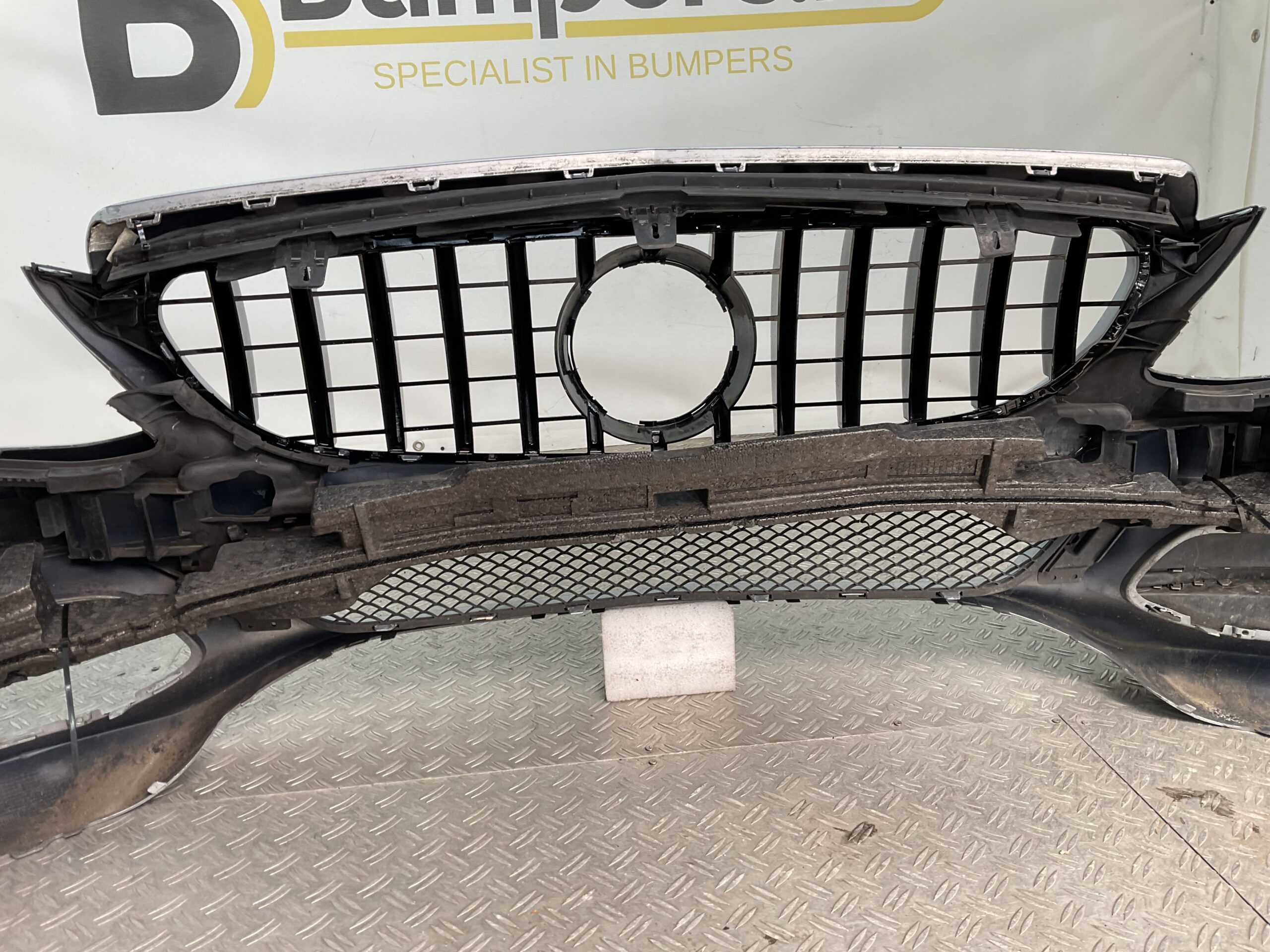 Bumper Mercedes C Klasse W205 Normaal 6xpdc 14-17 A2058800125 Voorbumper A4-20422