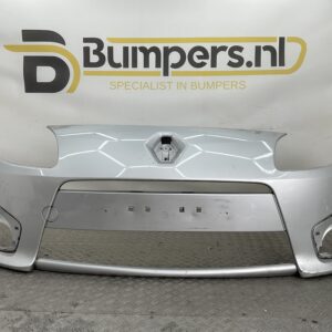 BUMPER Renault Twingo 2 GT 2007-2013 8200649327 VOORBUMPER F8-22418