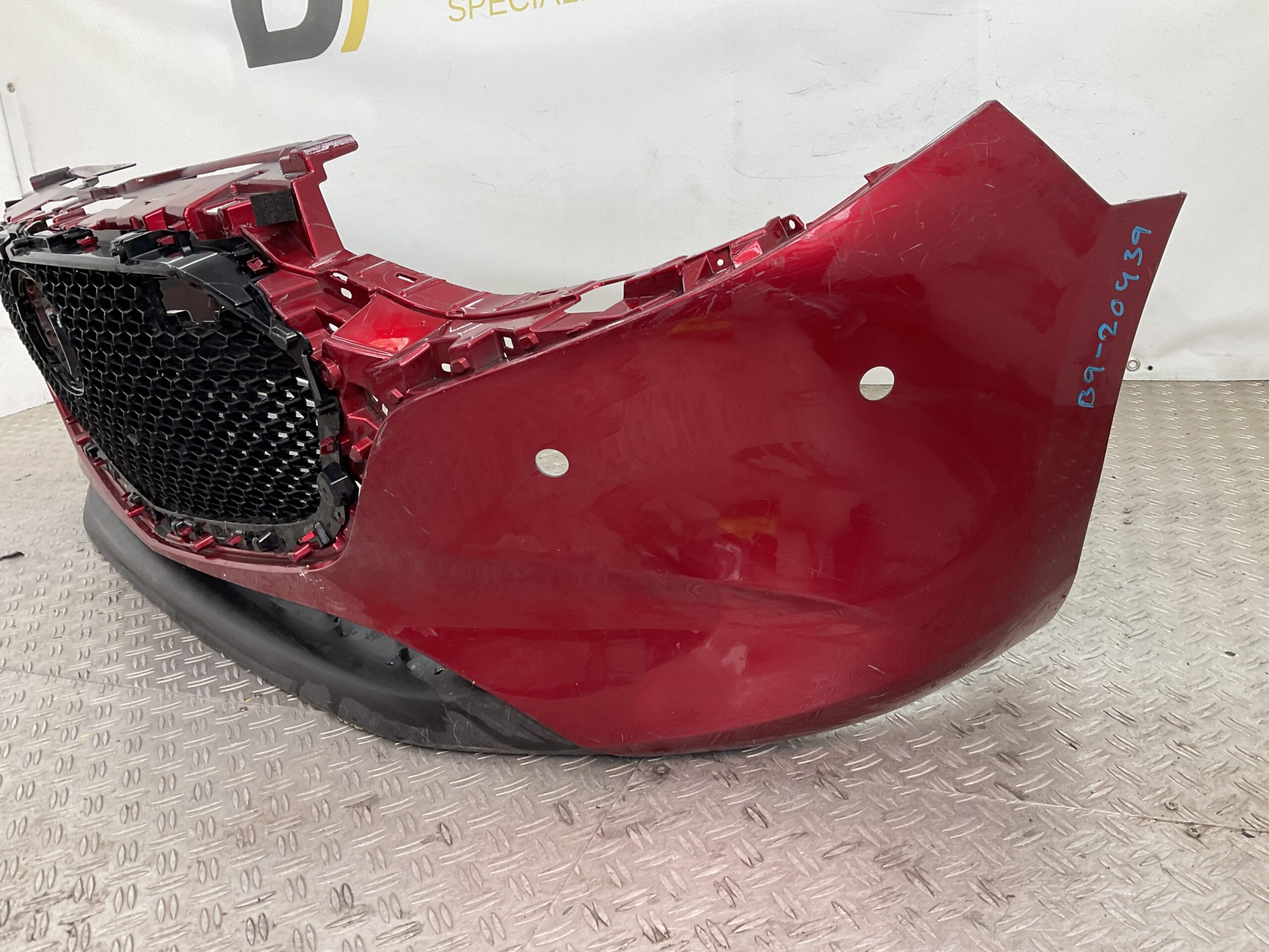 Bumper Mazda 3 III 19-25 BCKN-50031 Voorbumper B4-20439