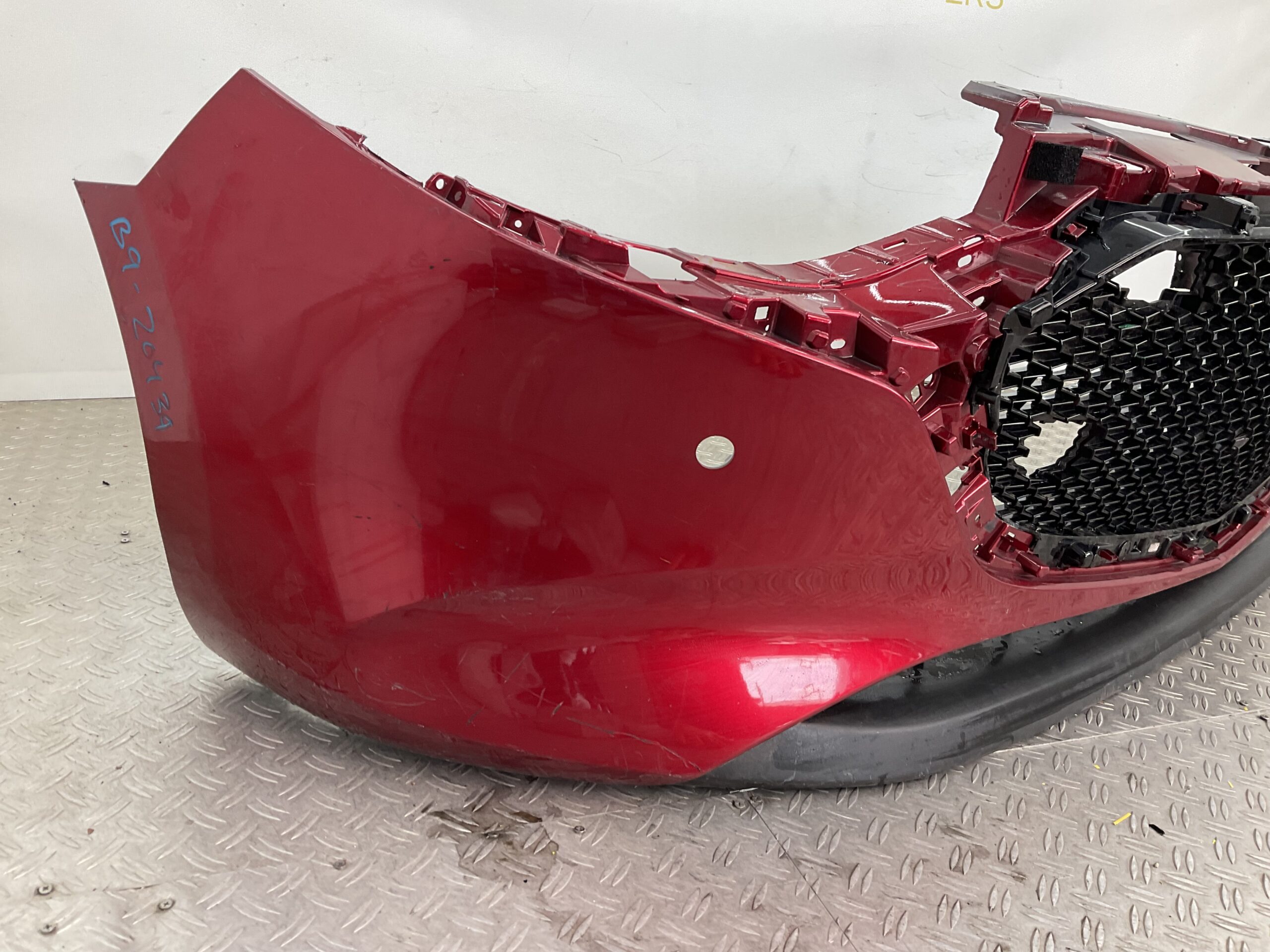 Bumper Mazda 3 III 19-25 BCKN-50031 Voorbumper B4-20439