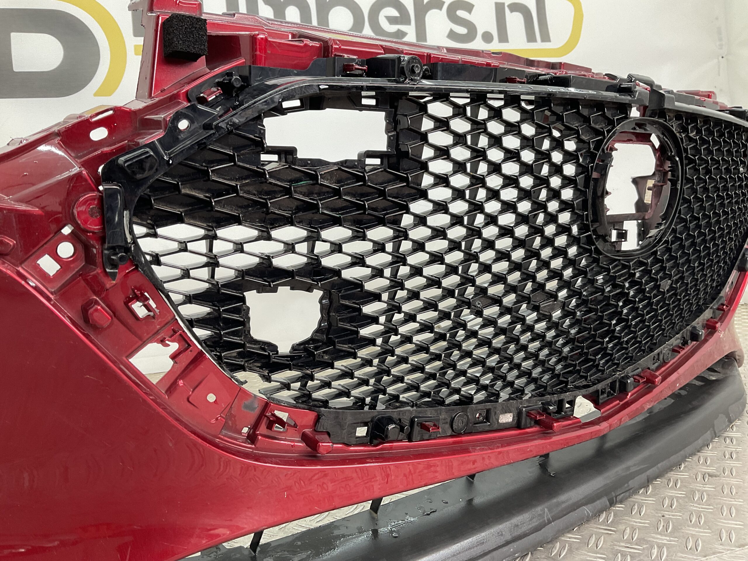 Bumper Mazda 3 III 19-25 BCKN-50031 Voorbumper B4-20439