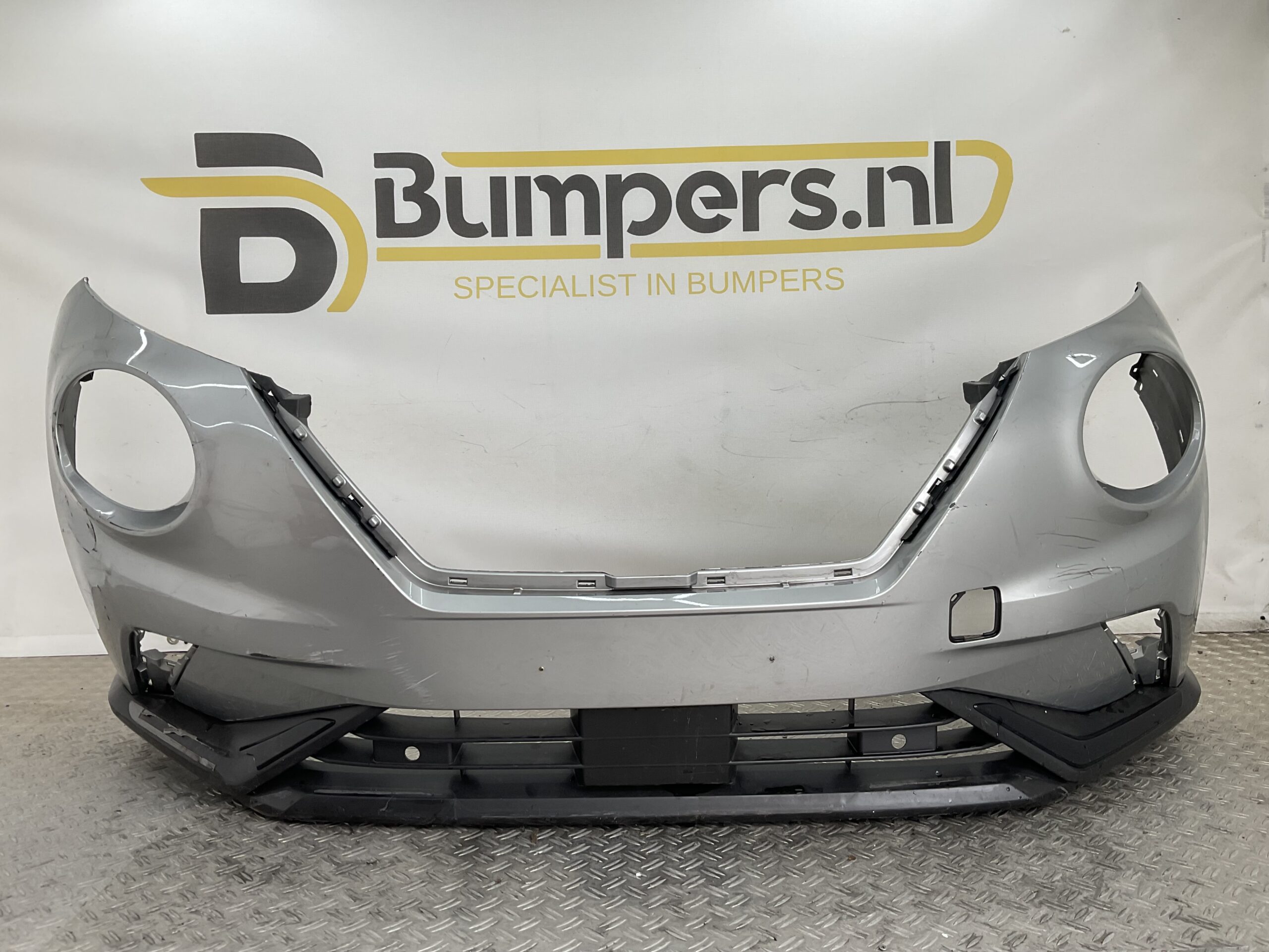 Bumper Nissan Juke 2 620266PA1B Voorbumper G5-22435